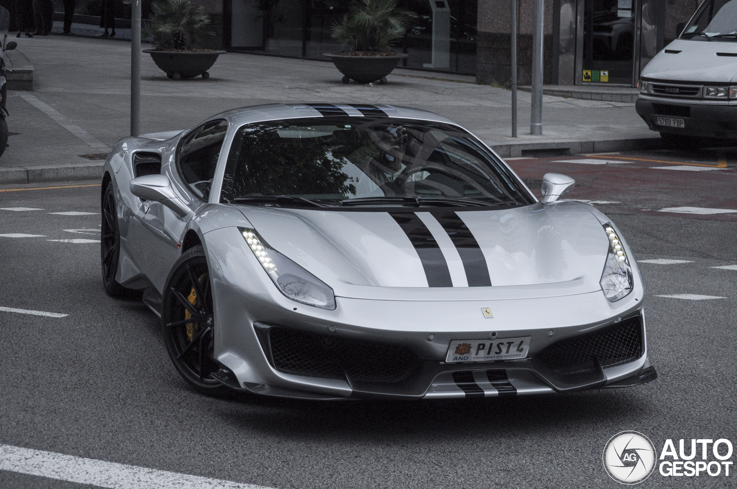 Ferrari 488 Pista