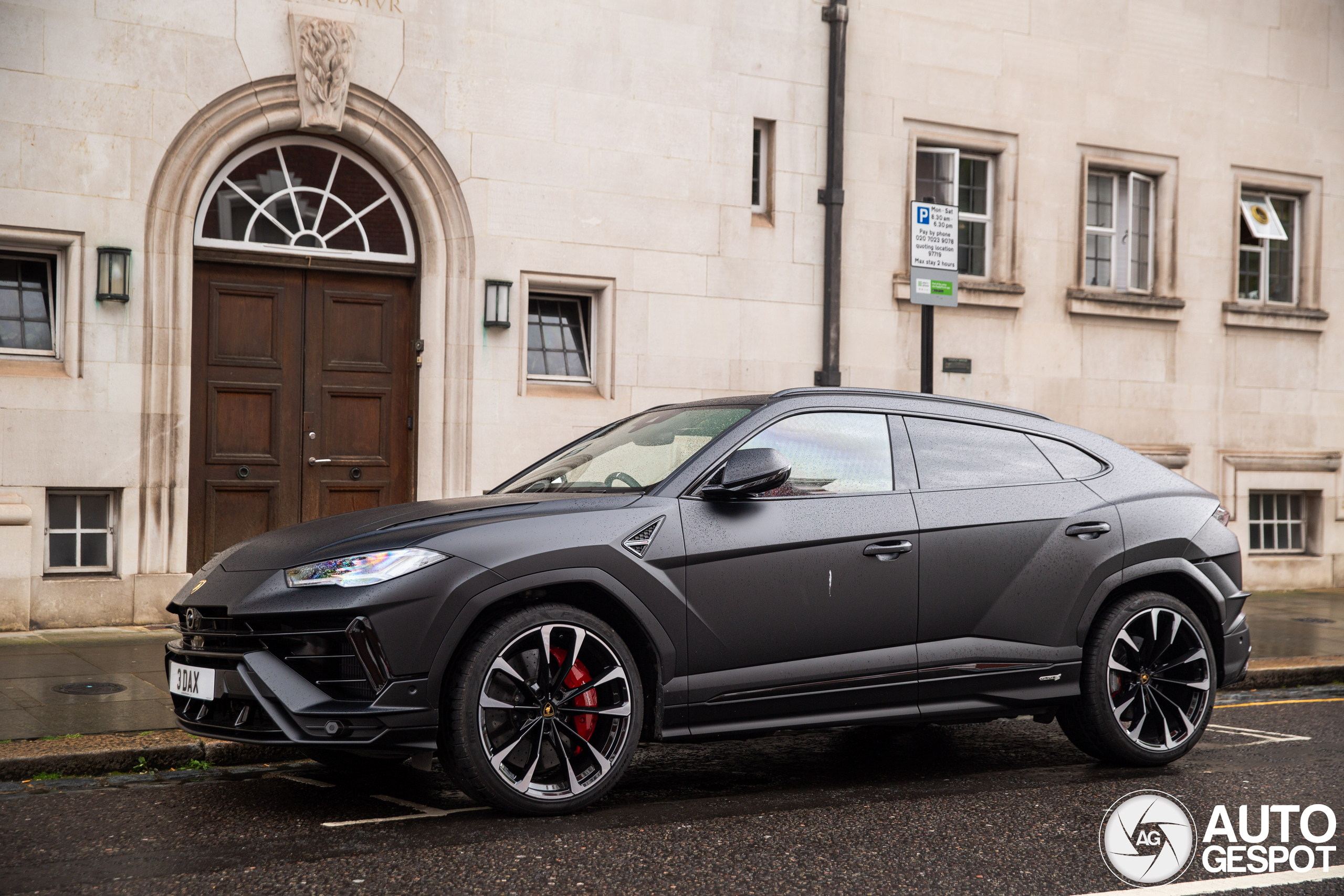 Lamborghini Urus S