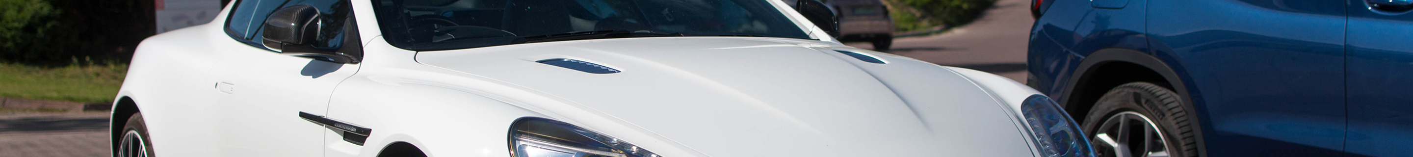 Aston Martin DB9 2015 Carbon White Edition