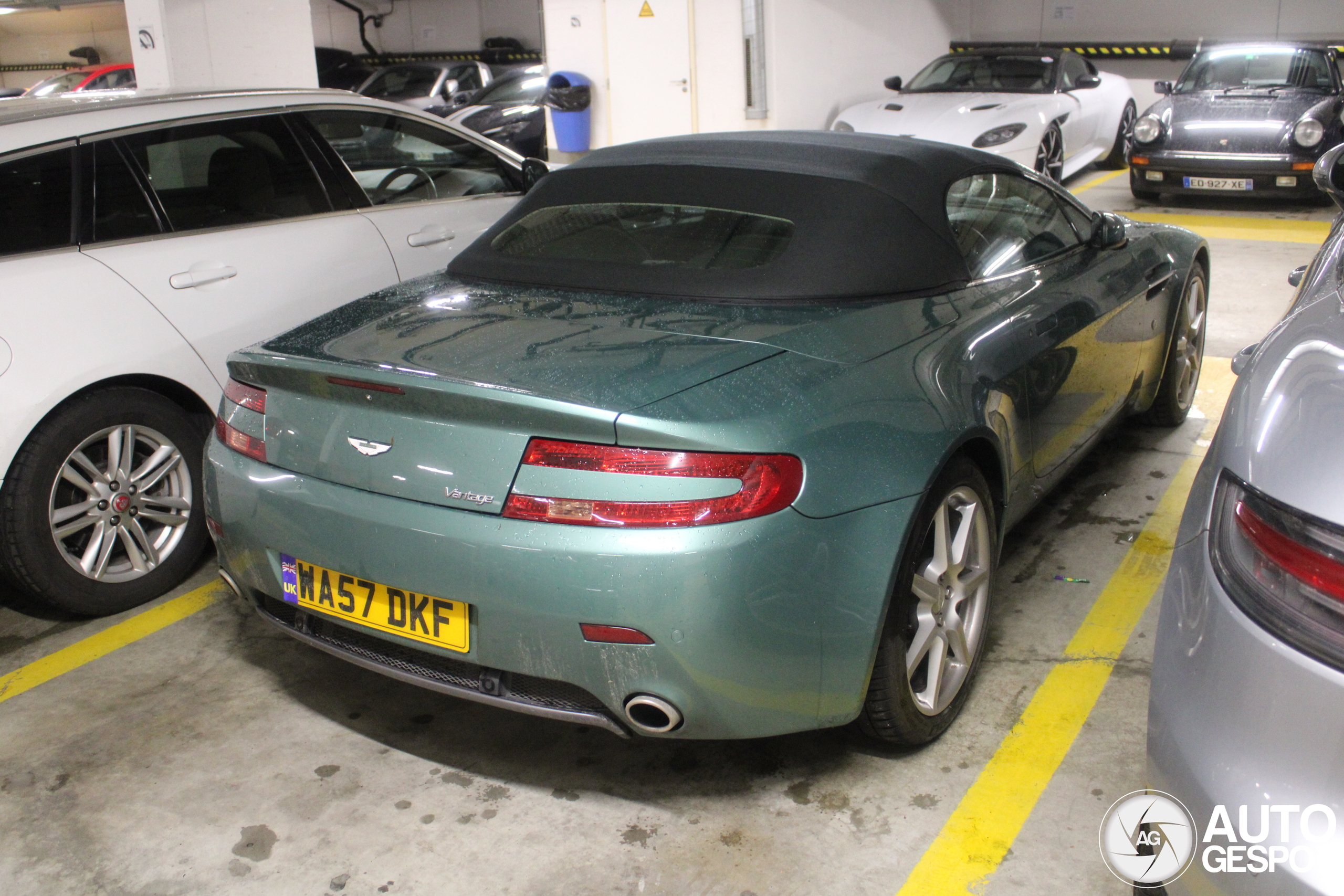 Aston Martin V8 Vantage Roadster