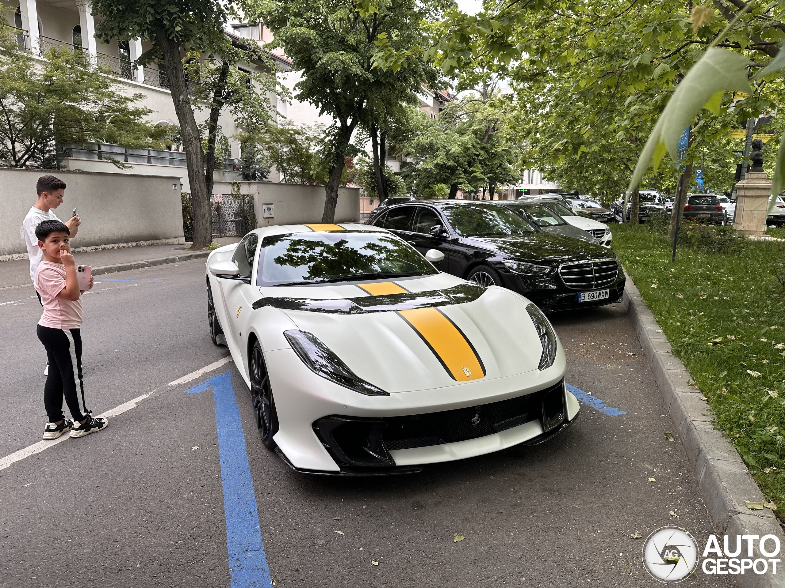 Ferrari 812 Competizione