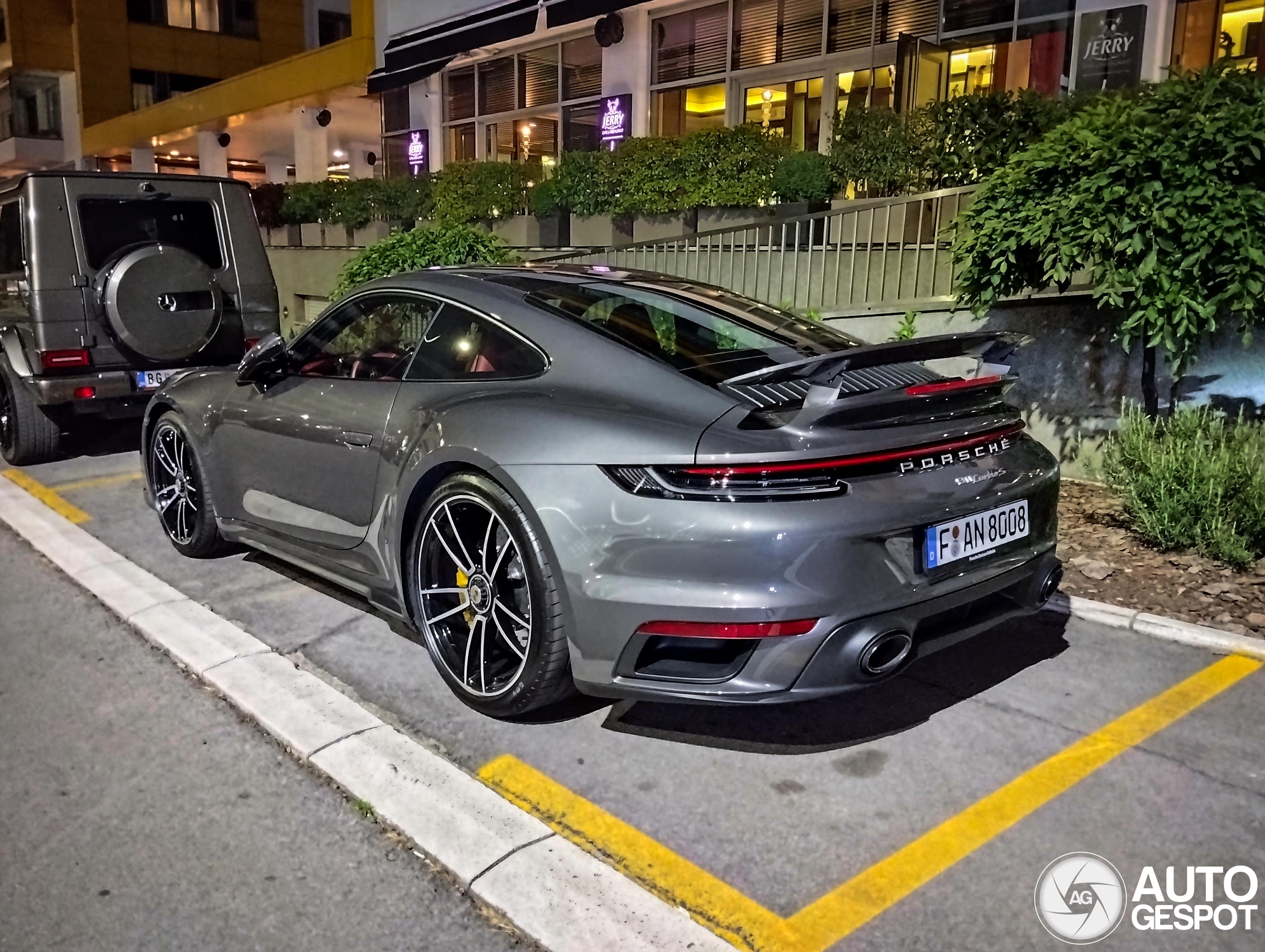 Porsche 992 Turbo S