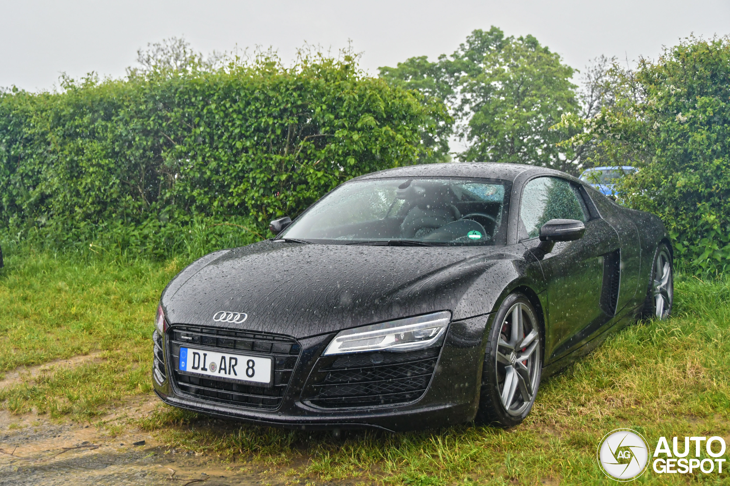 Audi R8 V10 2013