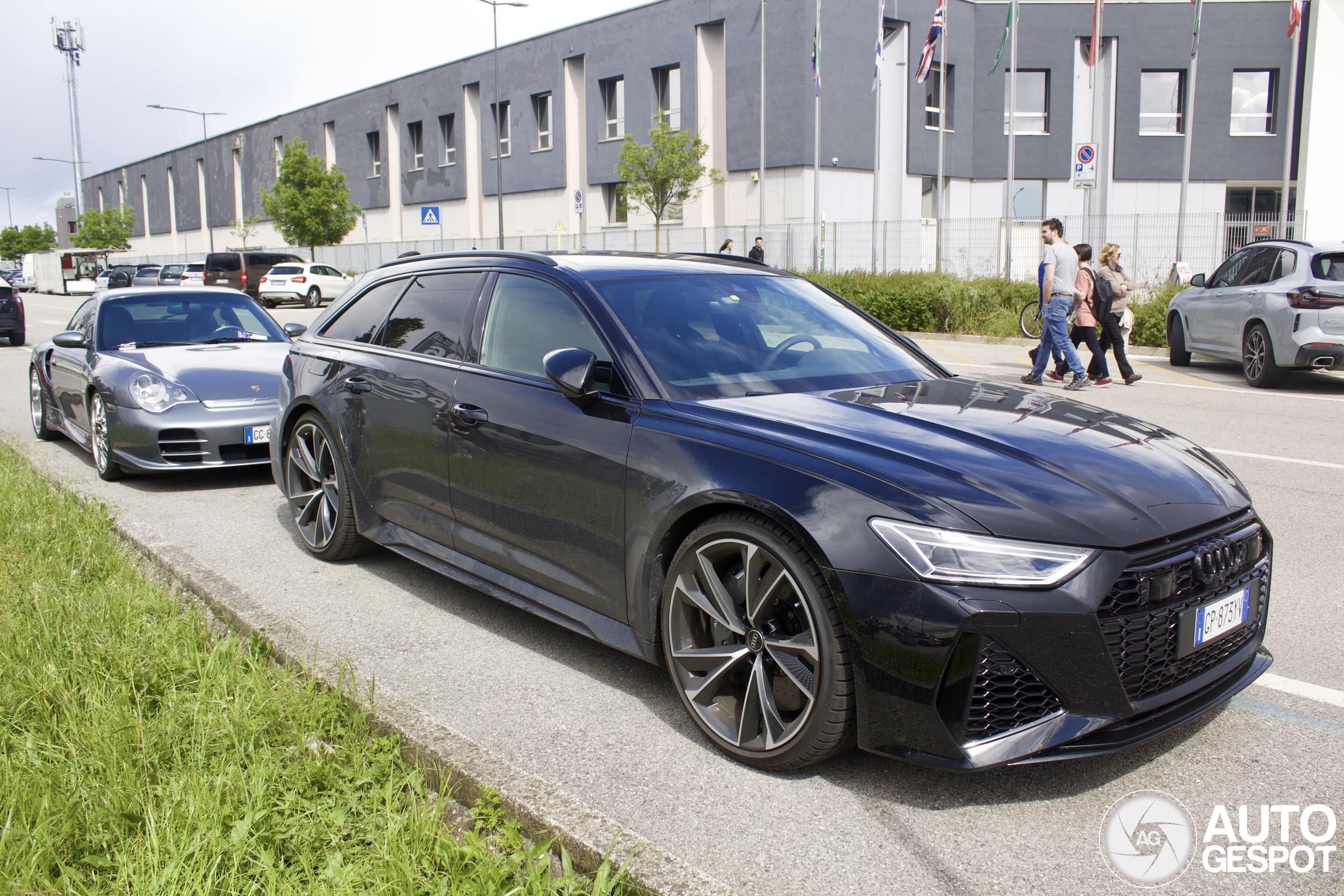 Audi RS6 Avant C8