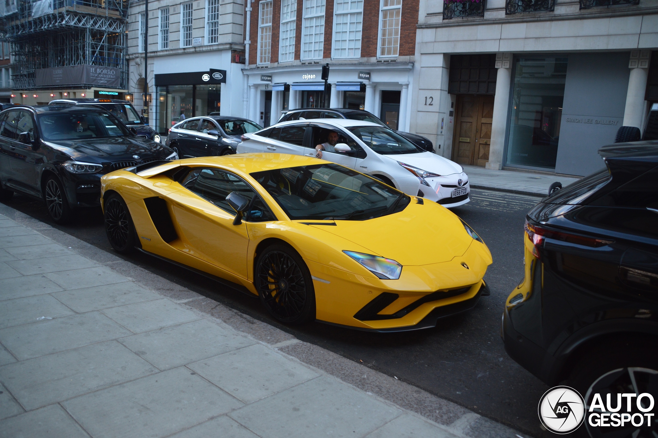 Lamborghini Aventador S LP740-4