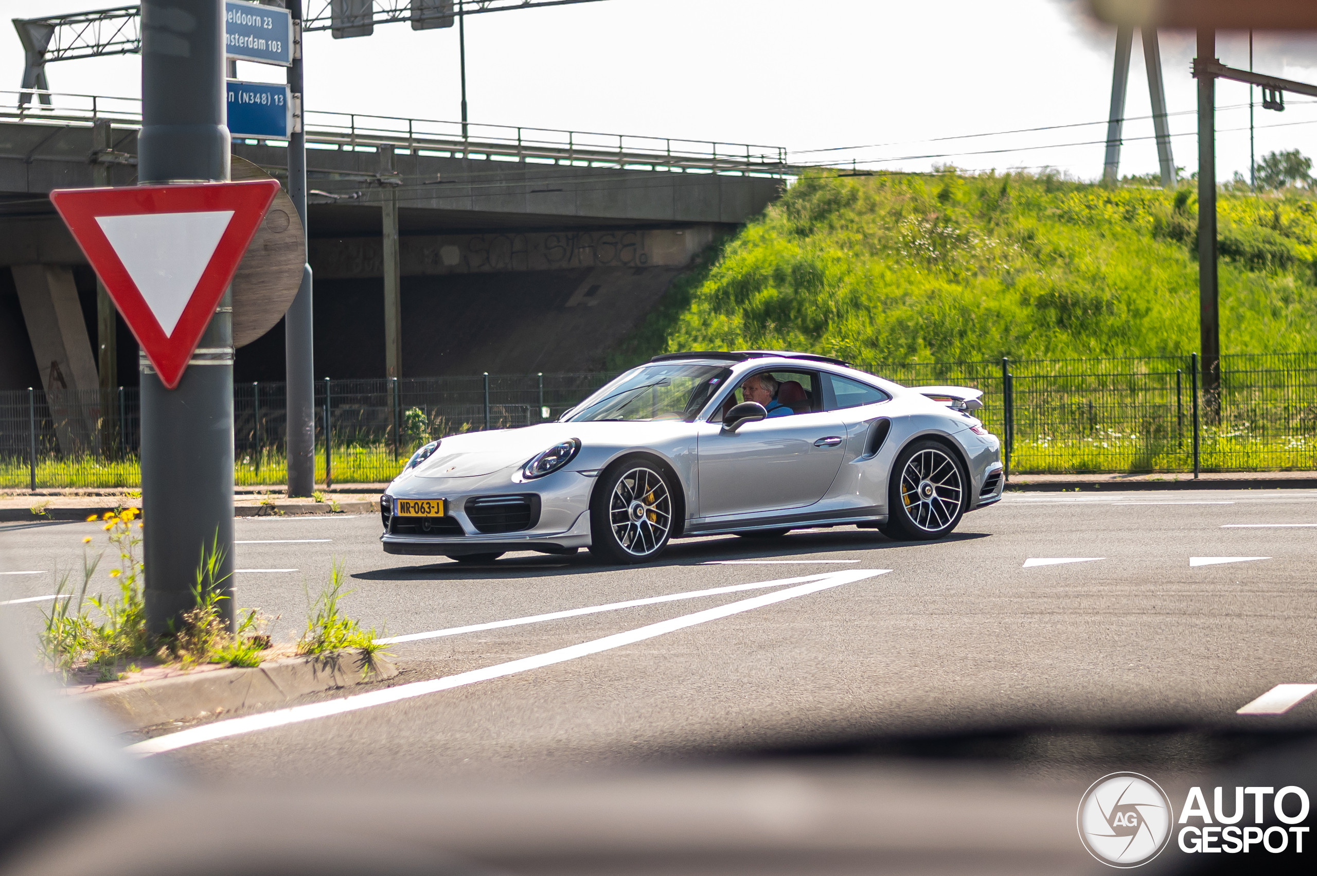 Porsche 991 Turbo S MkII