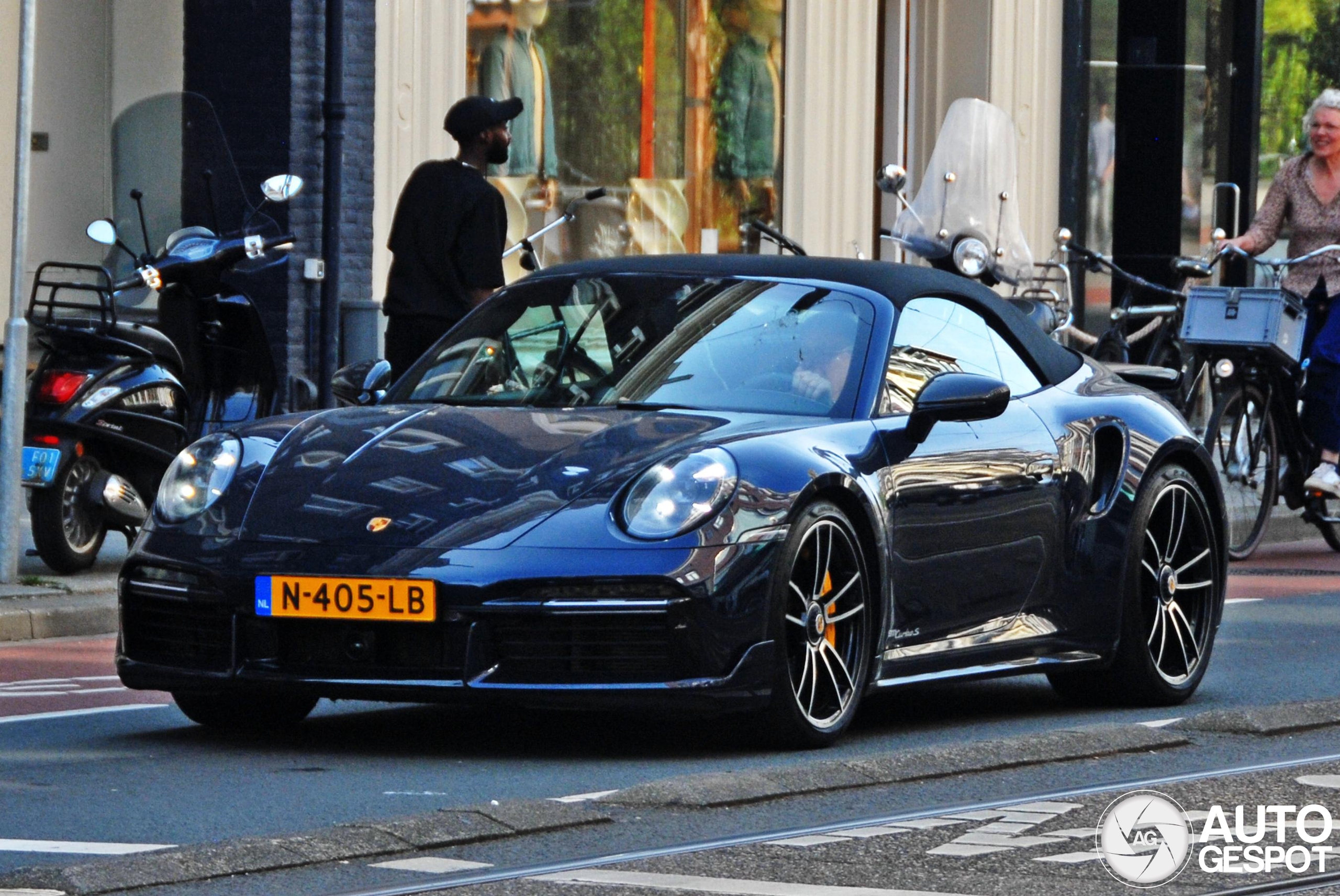 Porsche 992 Turbo S Cabriolet