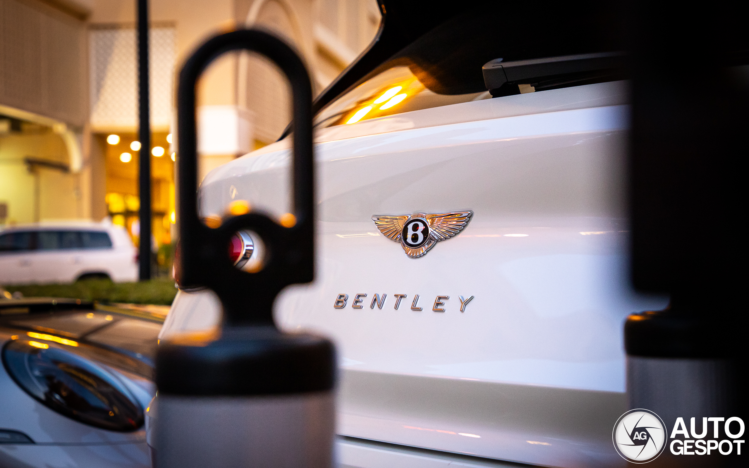 Bentley Bentayga Azure