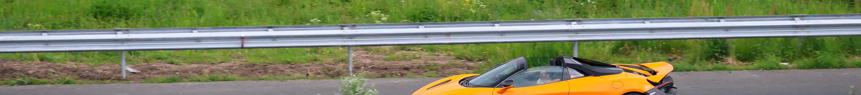 McLaren 720S Spider
