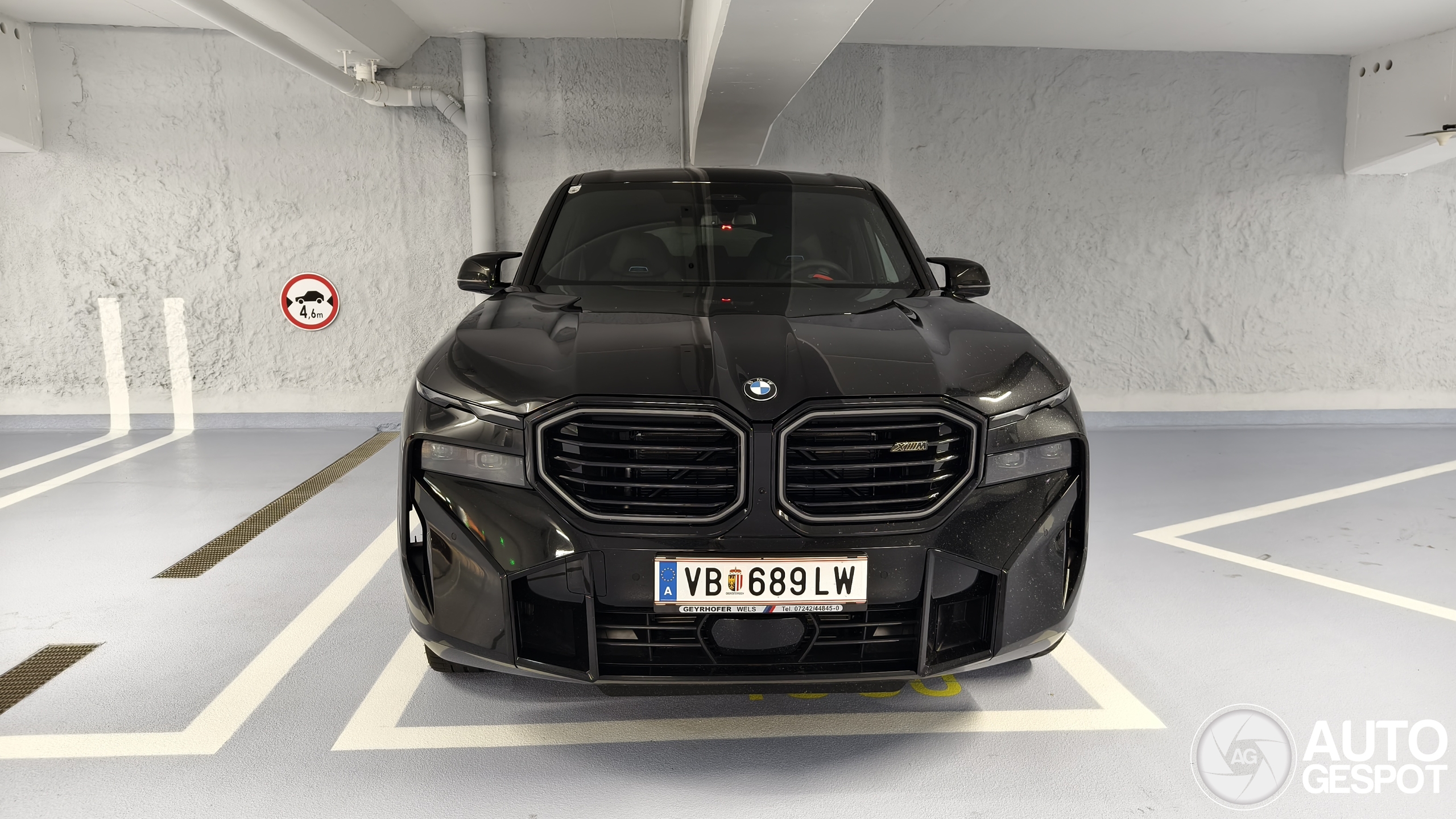 BMW XM G09