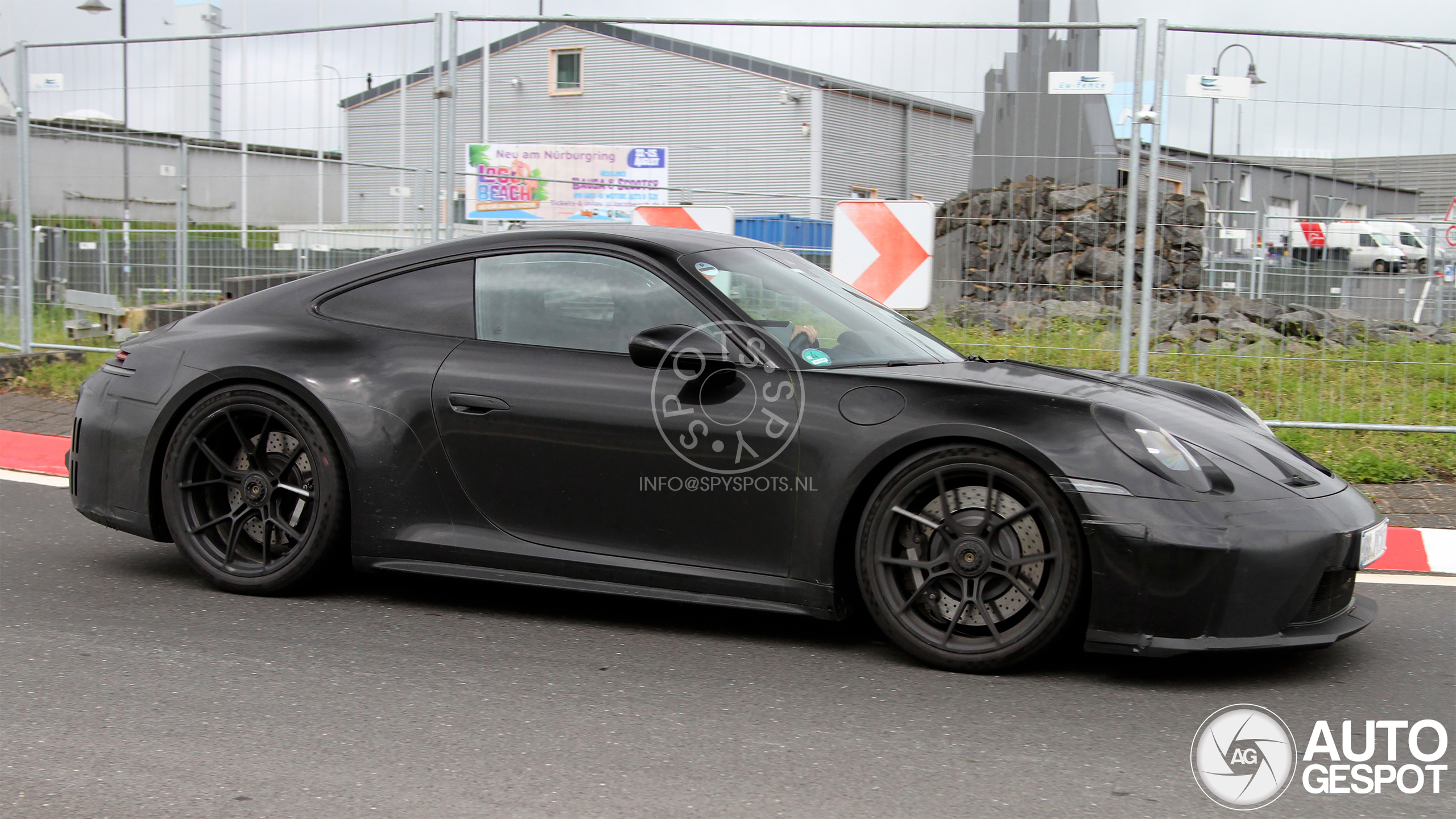 Porsche 992 GT3 Touring MkII