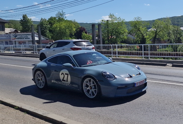 Porsche 992 S/T