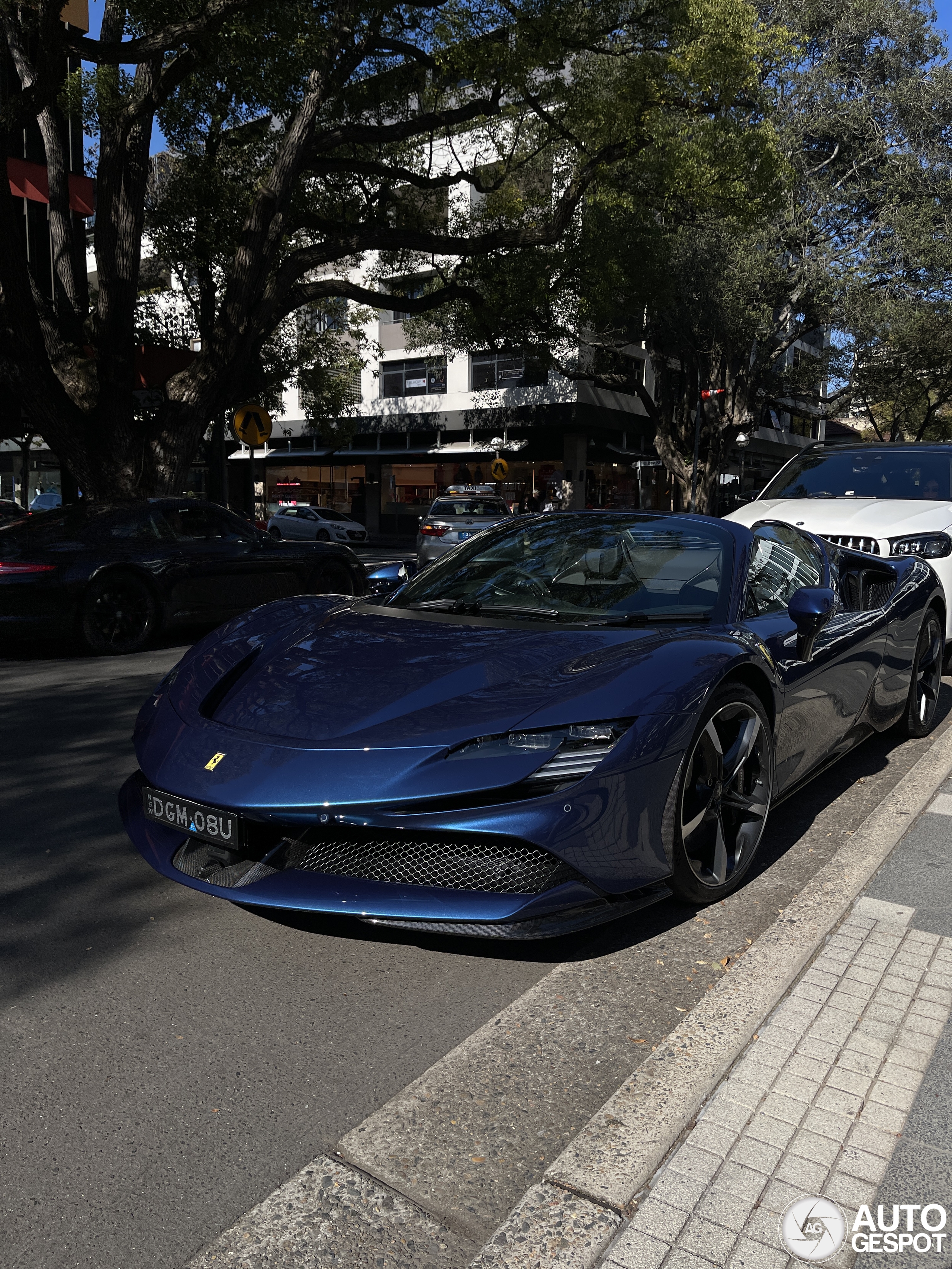 Ferrari SF90 Spider