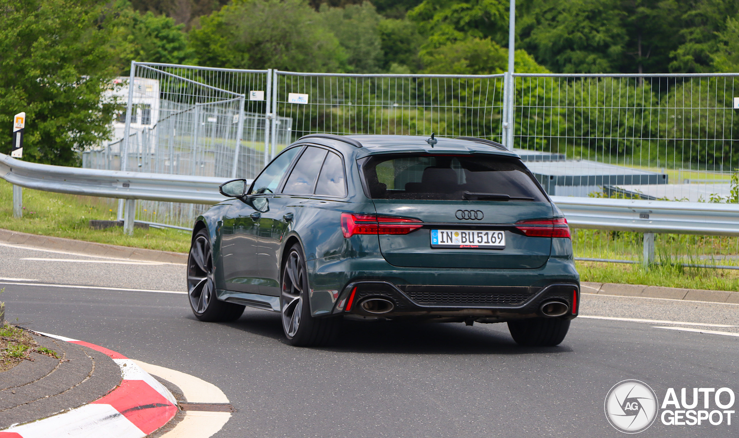 Audi RS6 Avant C8