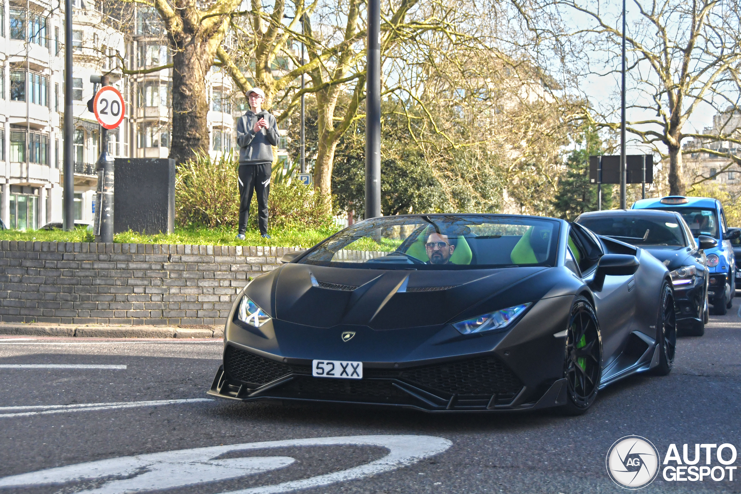 Lamborghini Huracán LP610-4 Spyder DMC