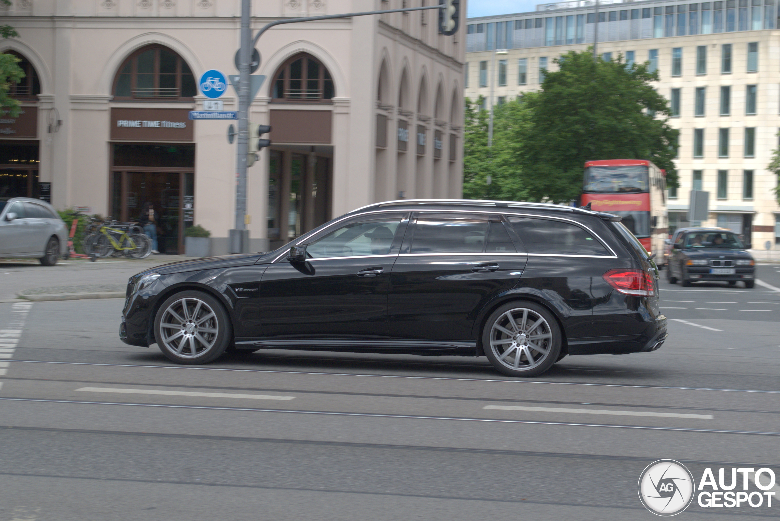 Mercedes-Benz E 63 AMG S212 2013