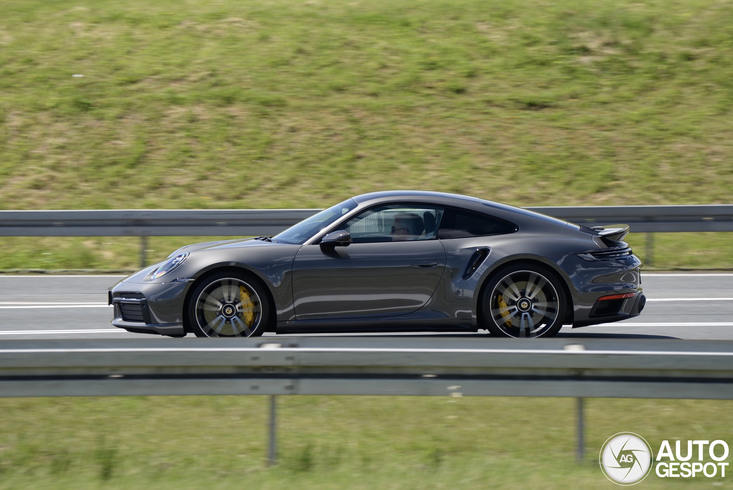 Porsche 992 Turbo S