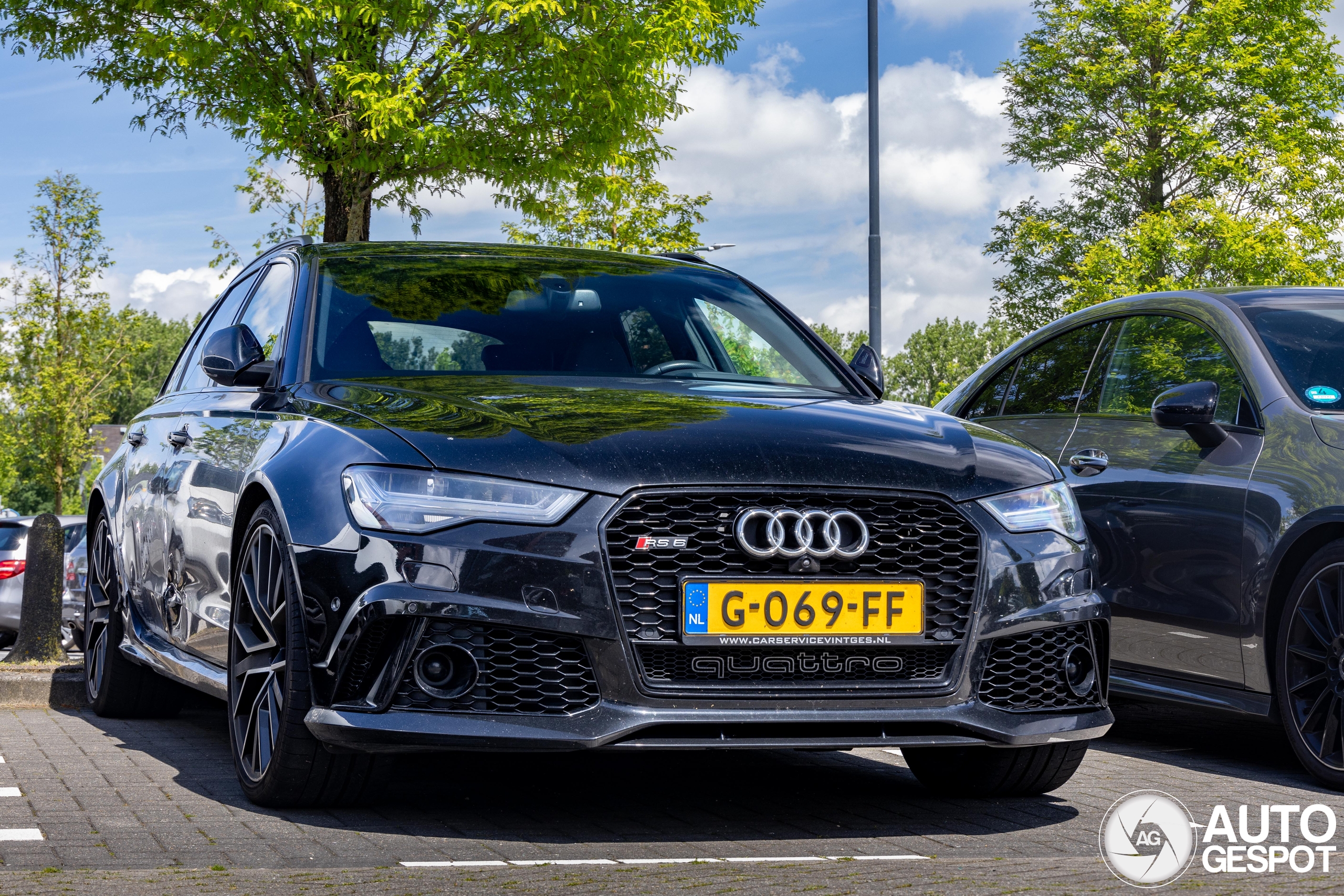 Audi RS6 Avant C7 2015