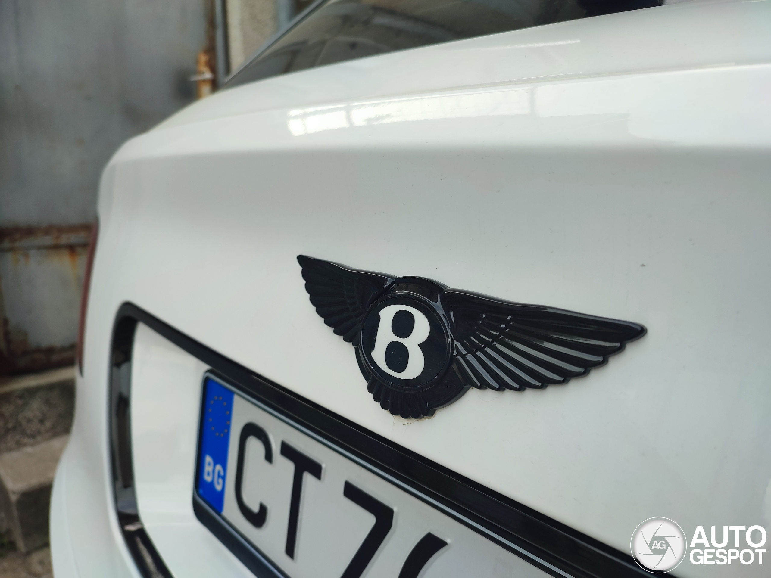 Bentley Bentayga V8