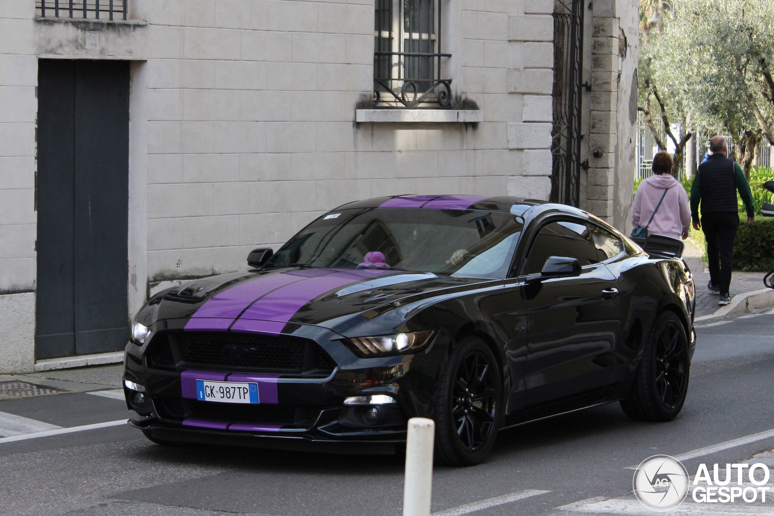 Ford Mustang GT 2015