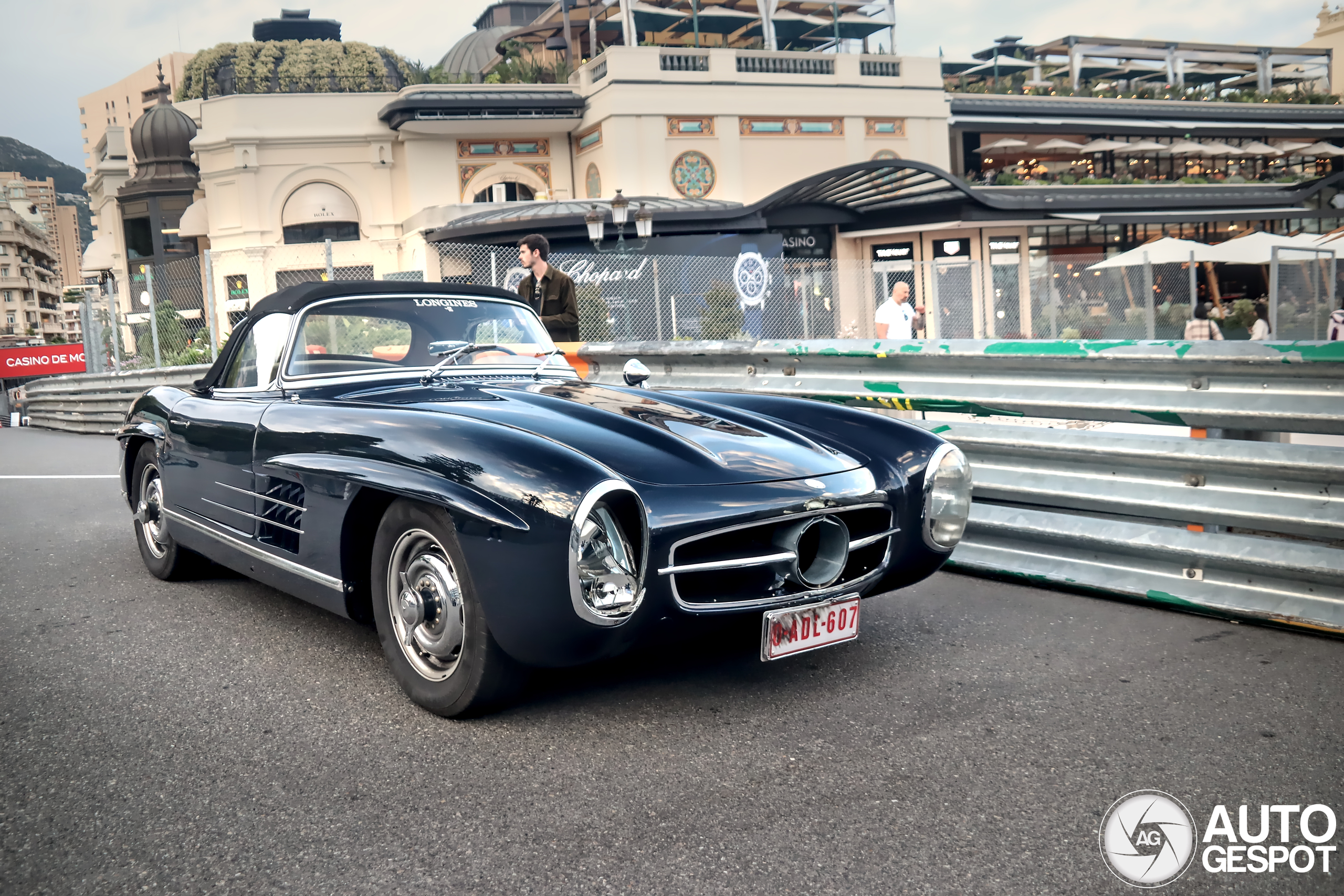 Ouch! Zo zien we de Mercedes 300SL niet graag verschijnen