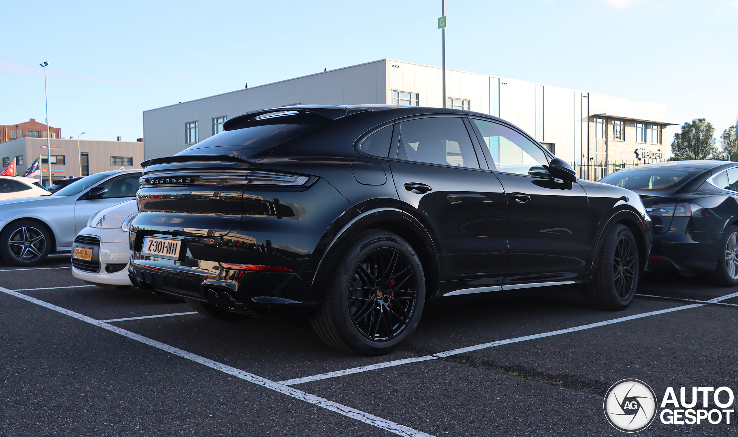 Porsche Cayenne Coupé Turbo E-Hybrid