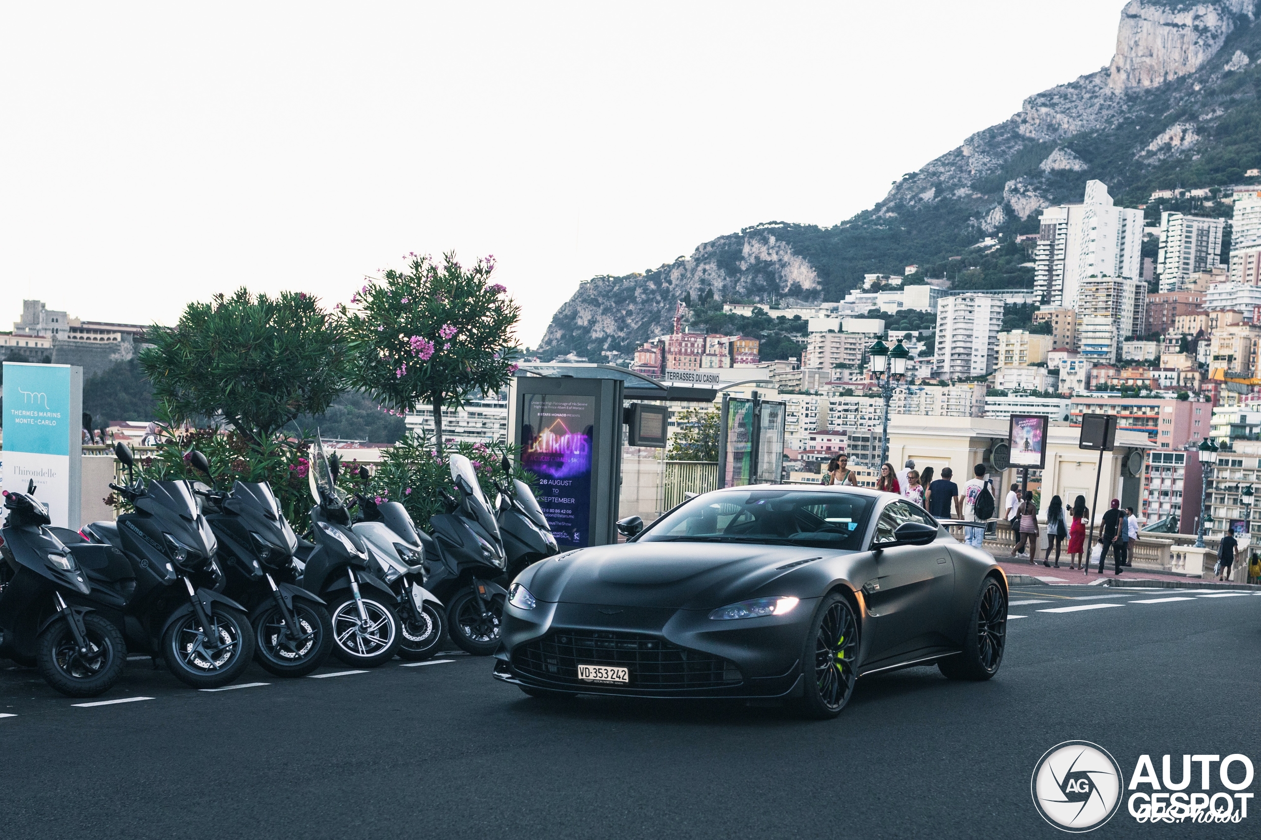 Aston Martin V8 Vantage Formula 1 Edition