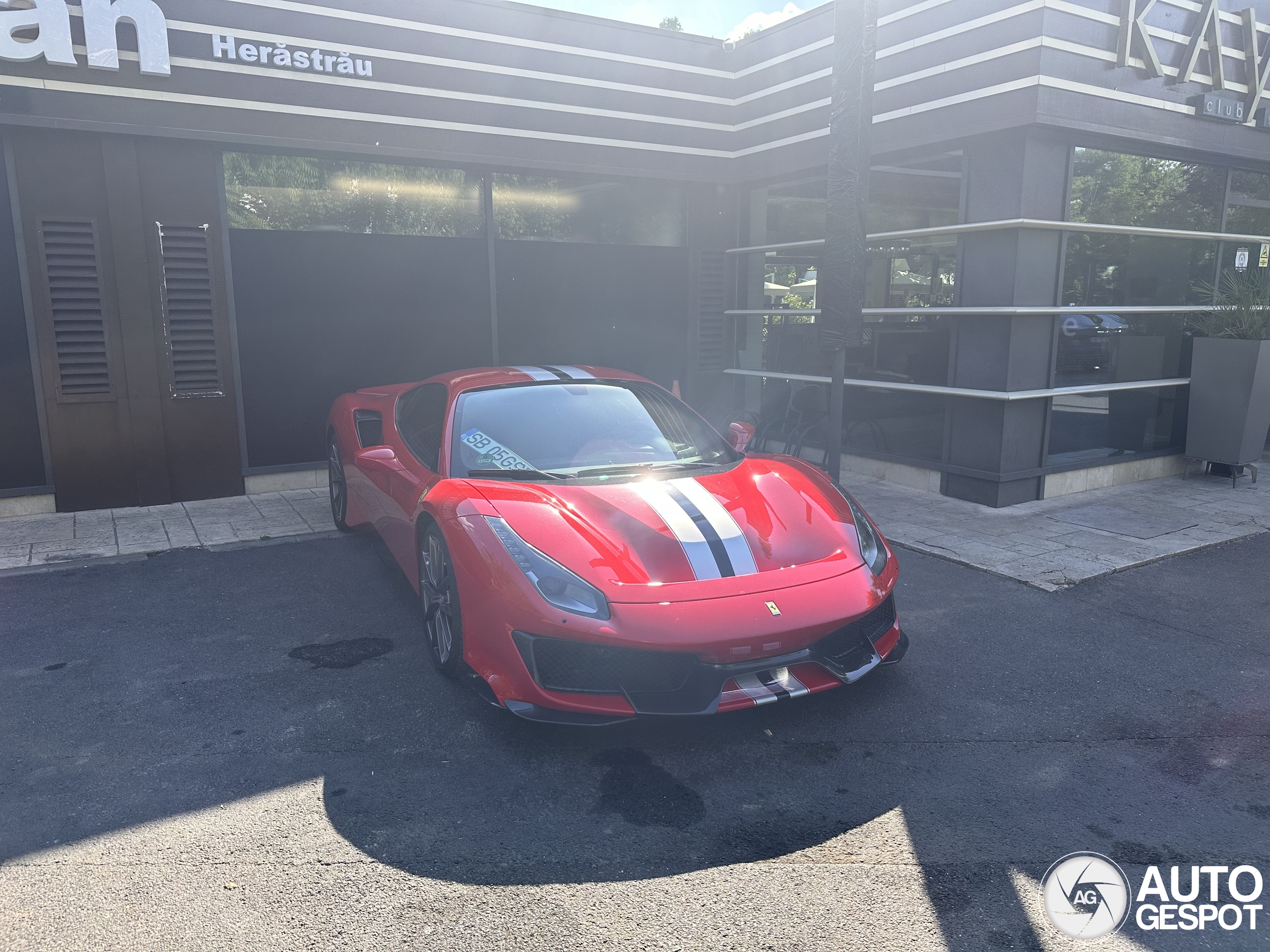 Ferrari 488 Pista