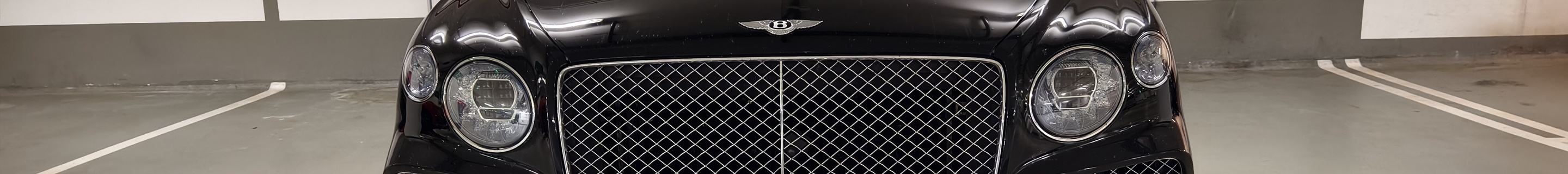 Bentley Bentayga V8 2021 First Edition