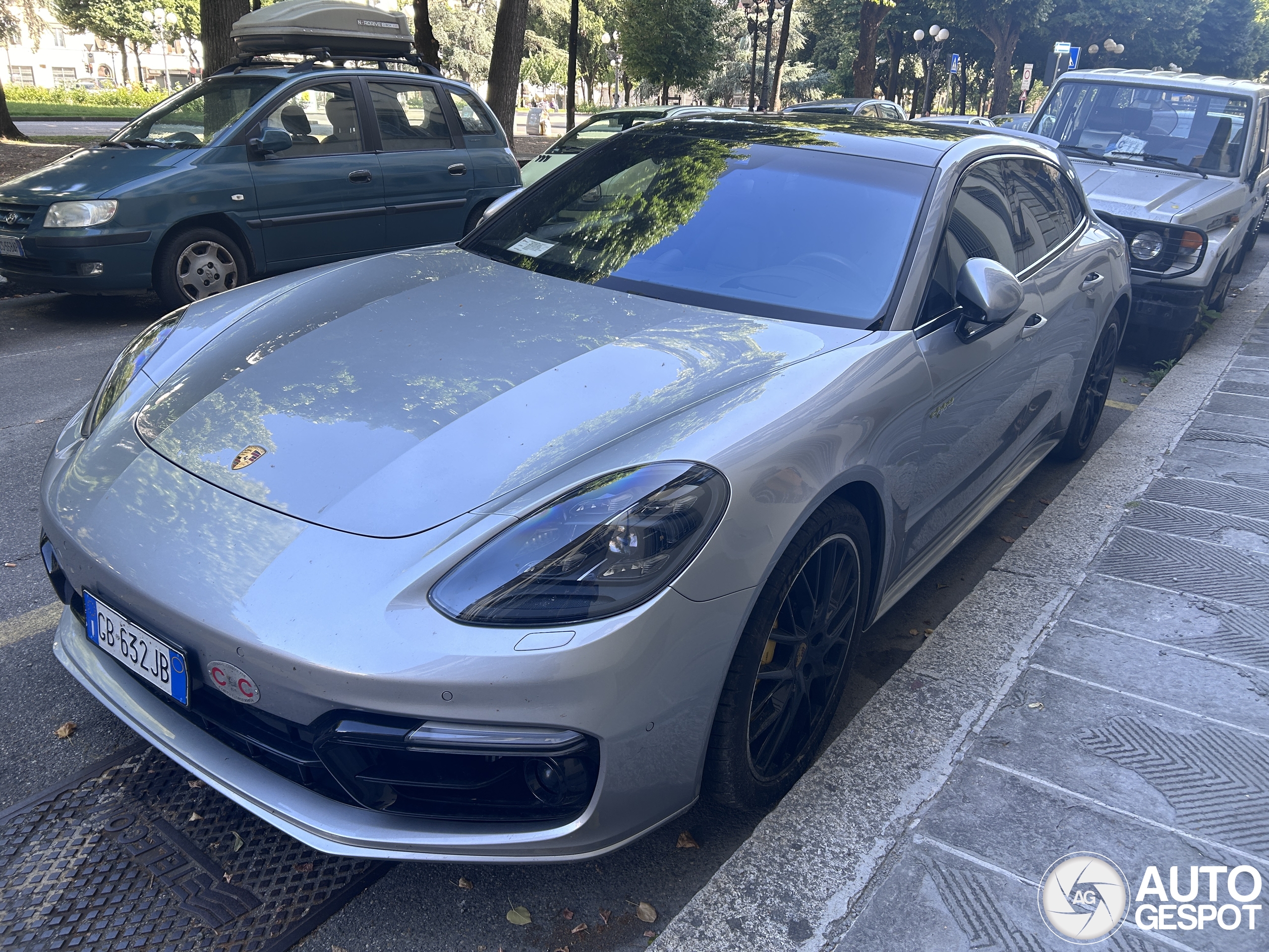 Porsche 971 Panamera Turbo S E-Hybrid Sport Turismo