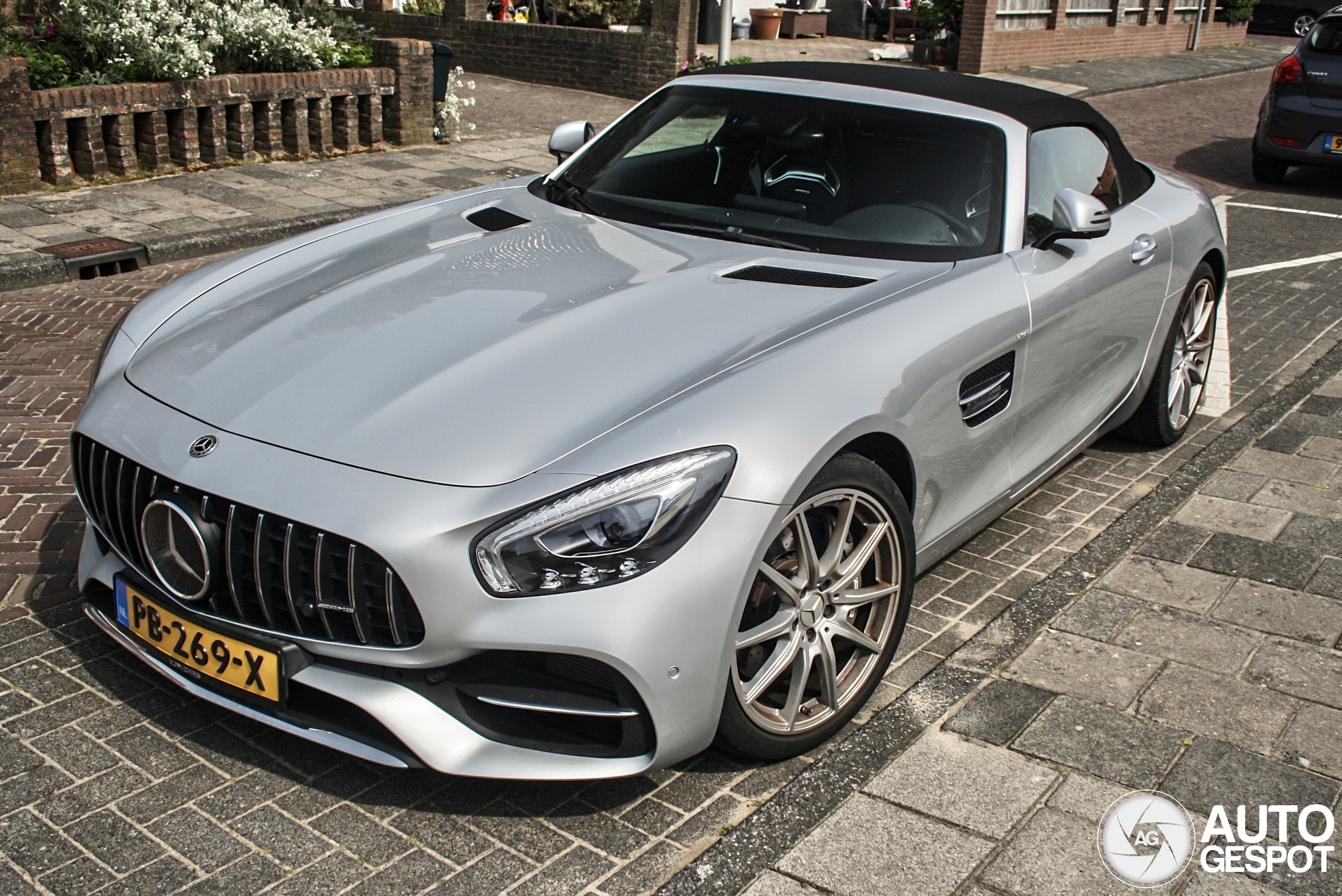 Mercedes-AMG GT Roadster R190