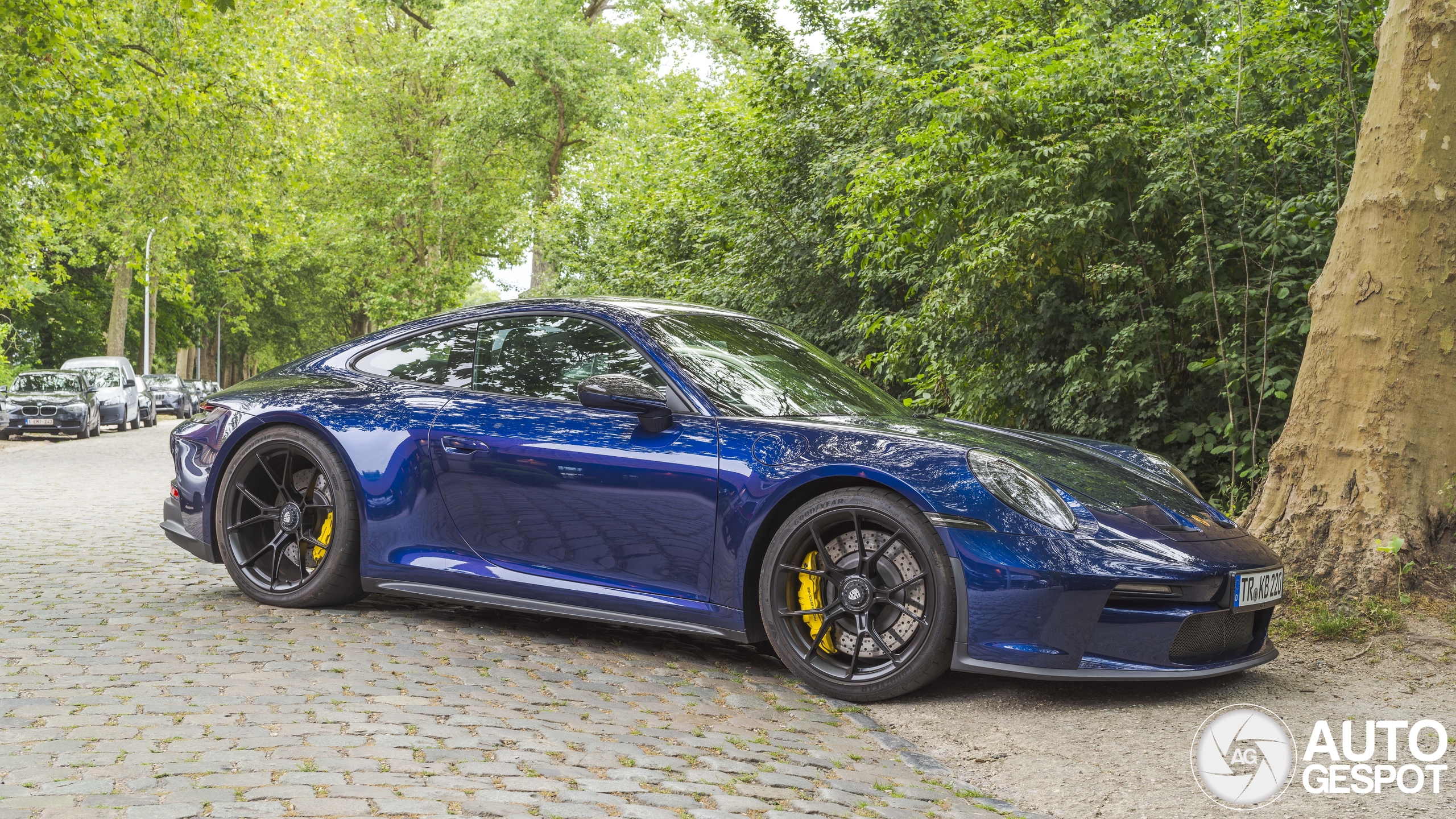 Porsche 992 GT3 Touring