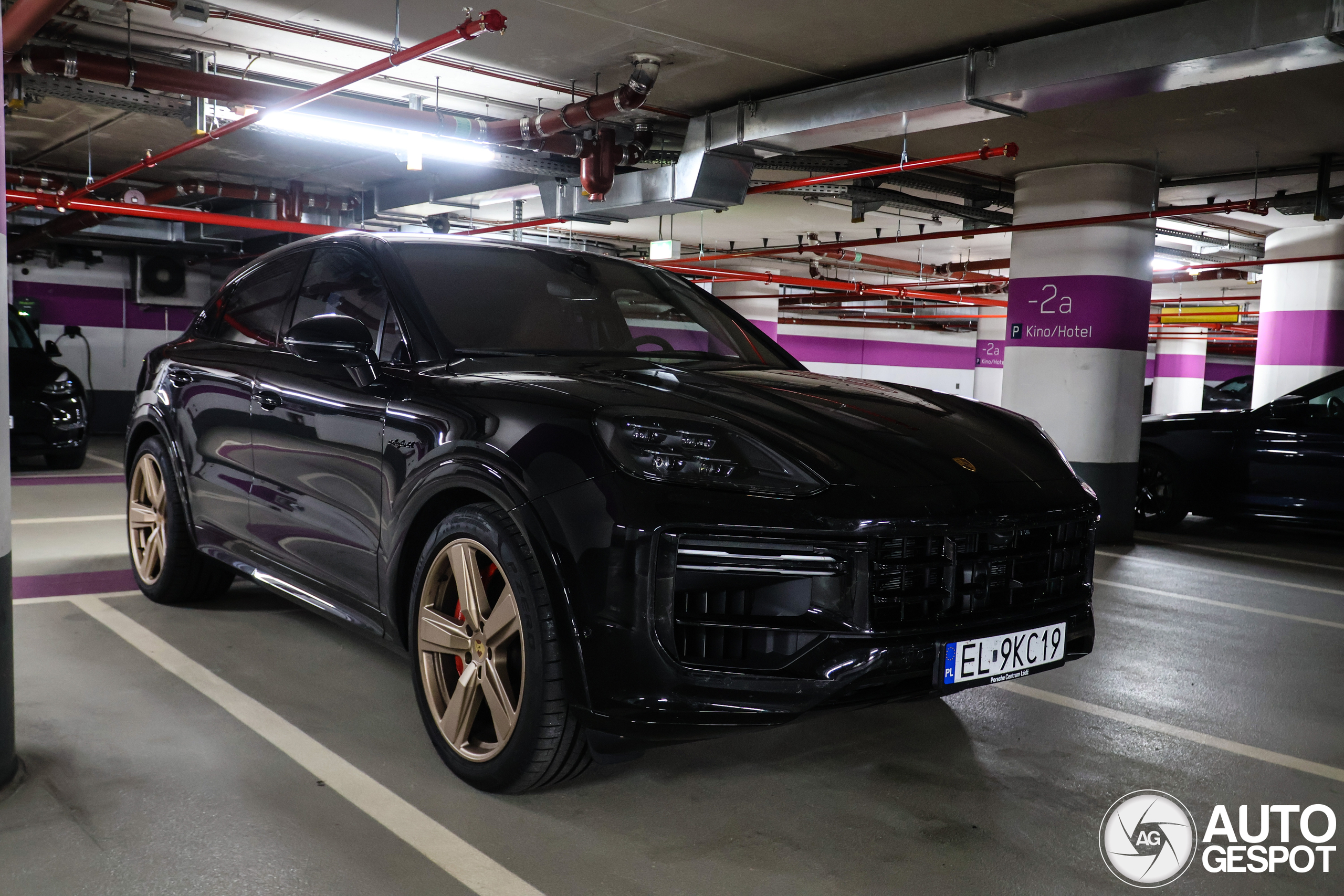 Porsche Cayenne Coupé Turbo E-Hybrid