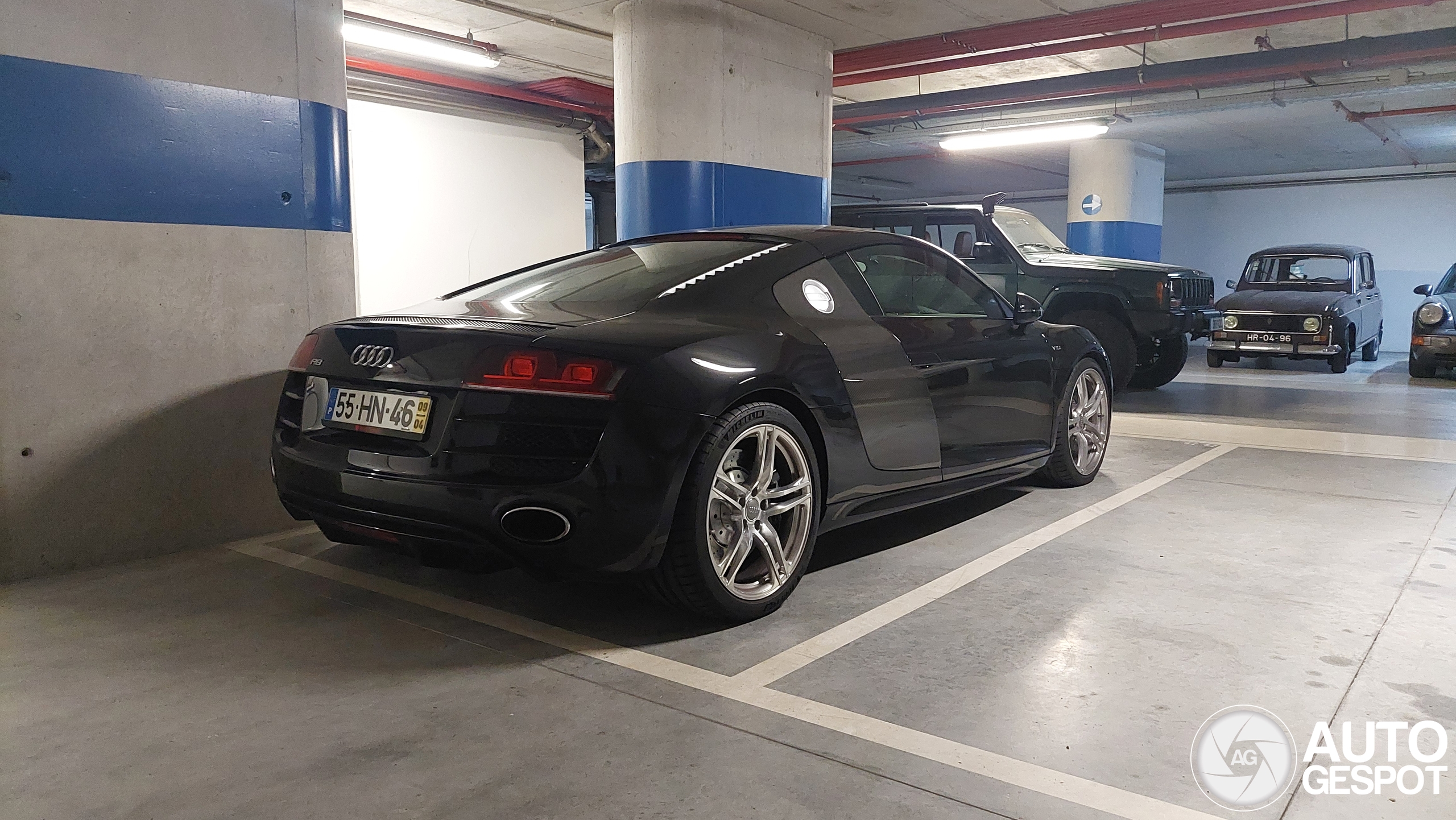 Audi R8 V10