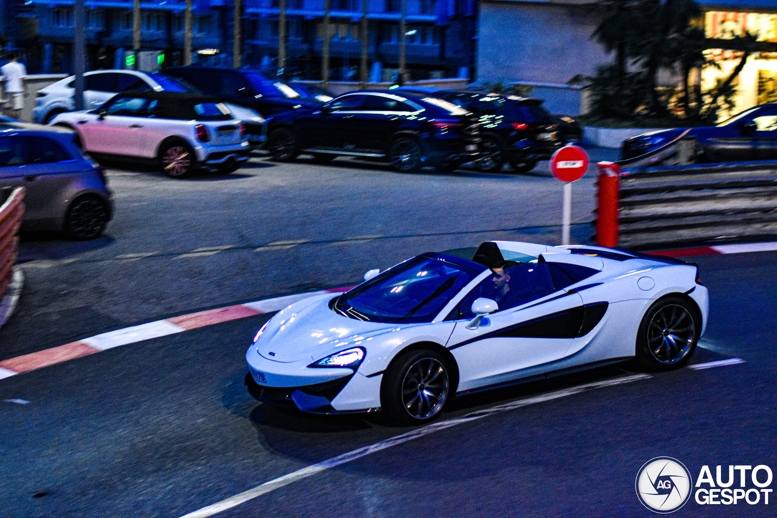 McLaren 570S Spider