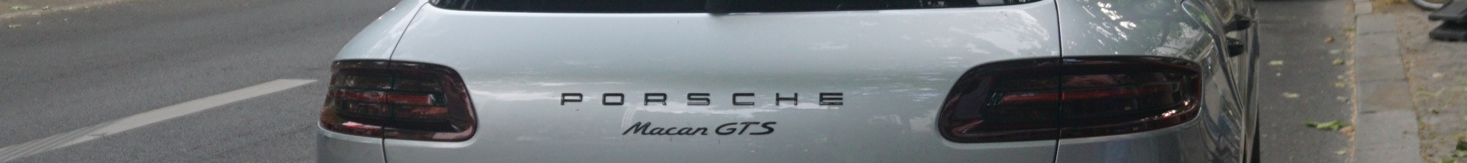 Porsche 95B Macan GTS