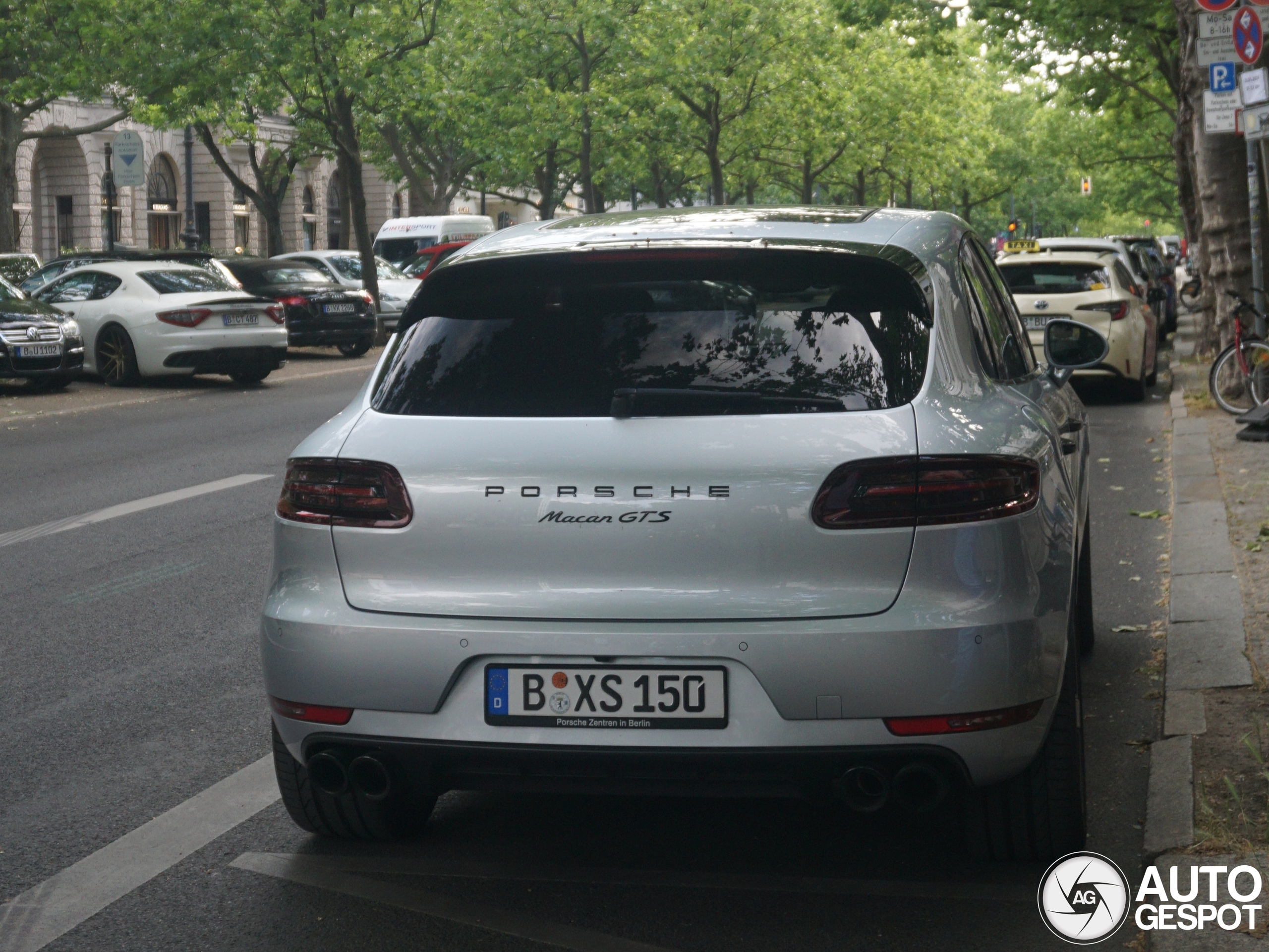 Porsche 95B Macan GTS