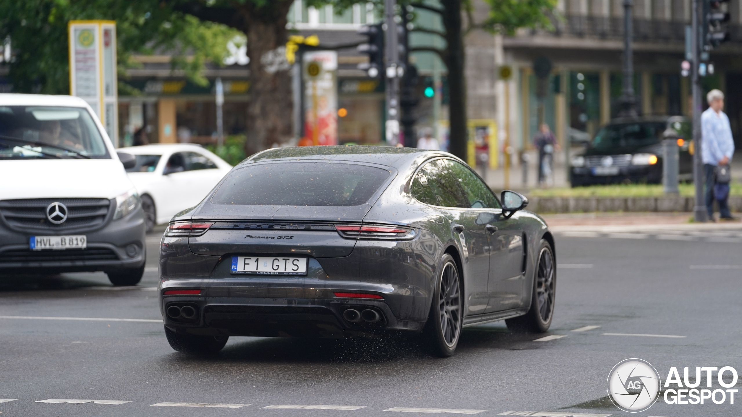 Porsche 971 Panamera GTS MkI