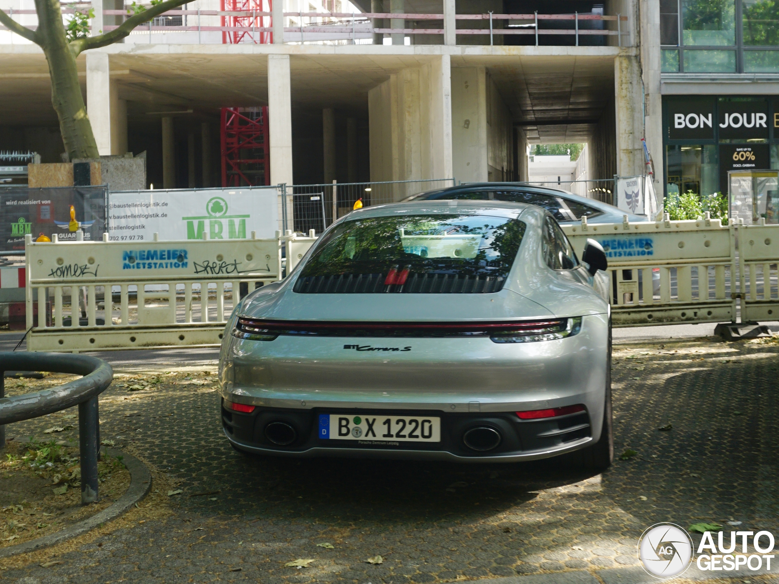 Porsche 992 Carrera S