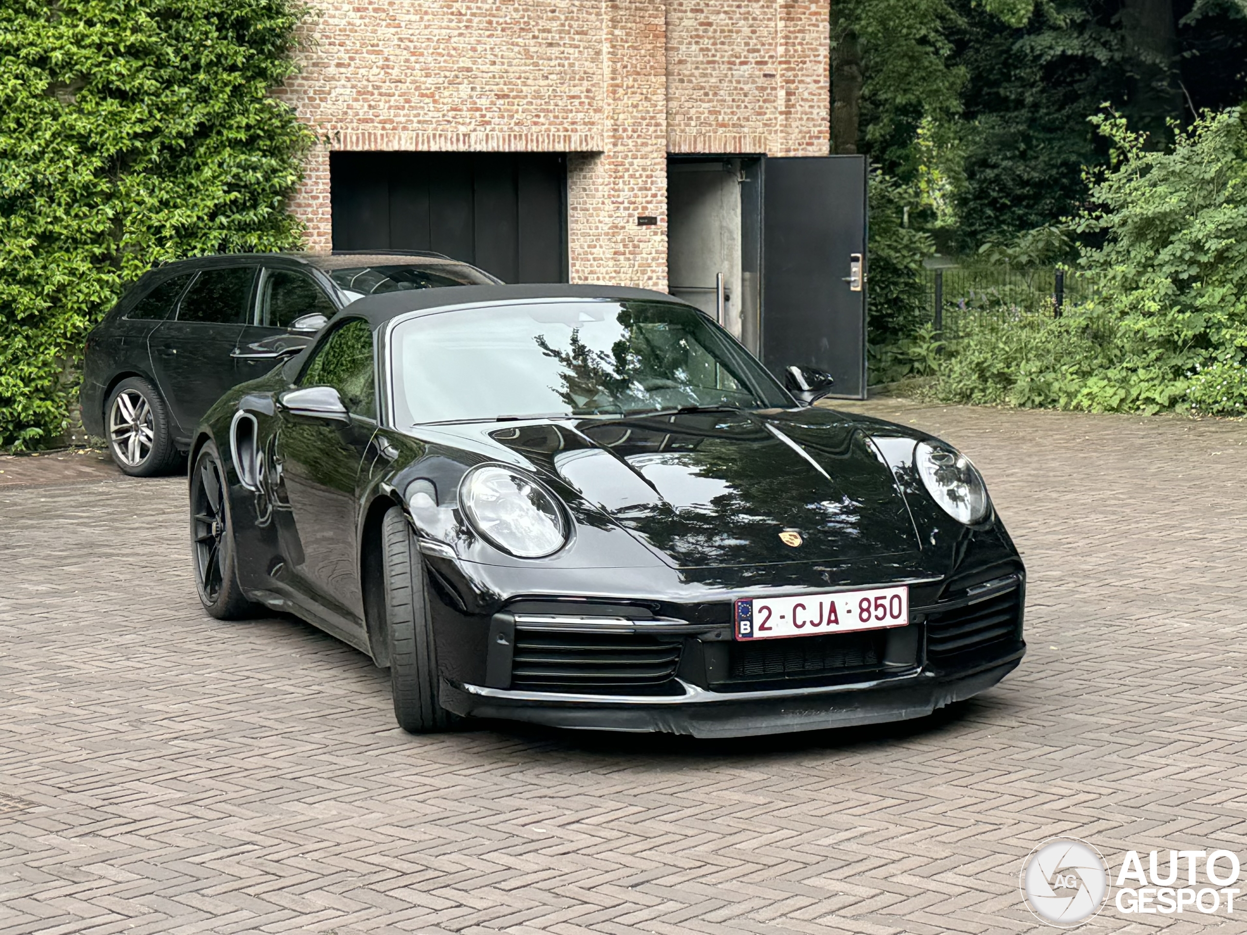 Porsche 992 Turbo S Cabriolet