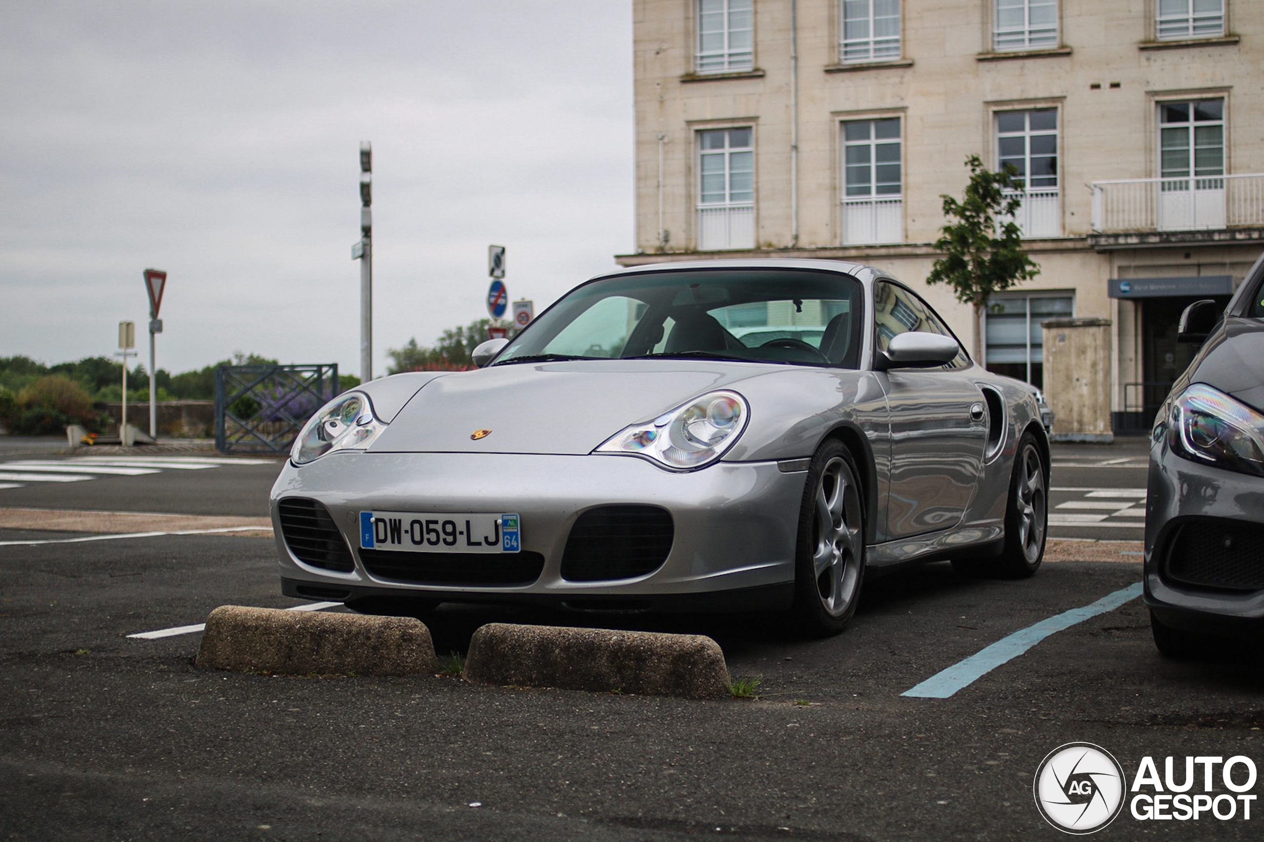 Porsche 996 Turbo