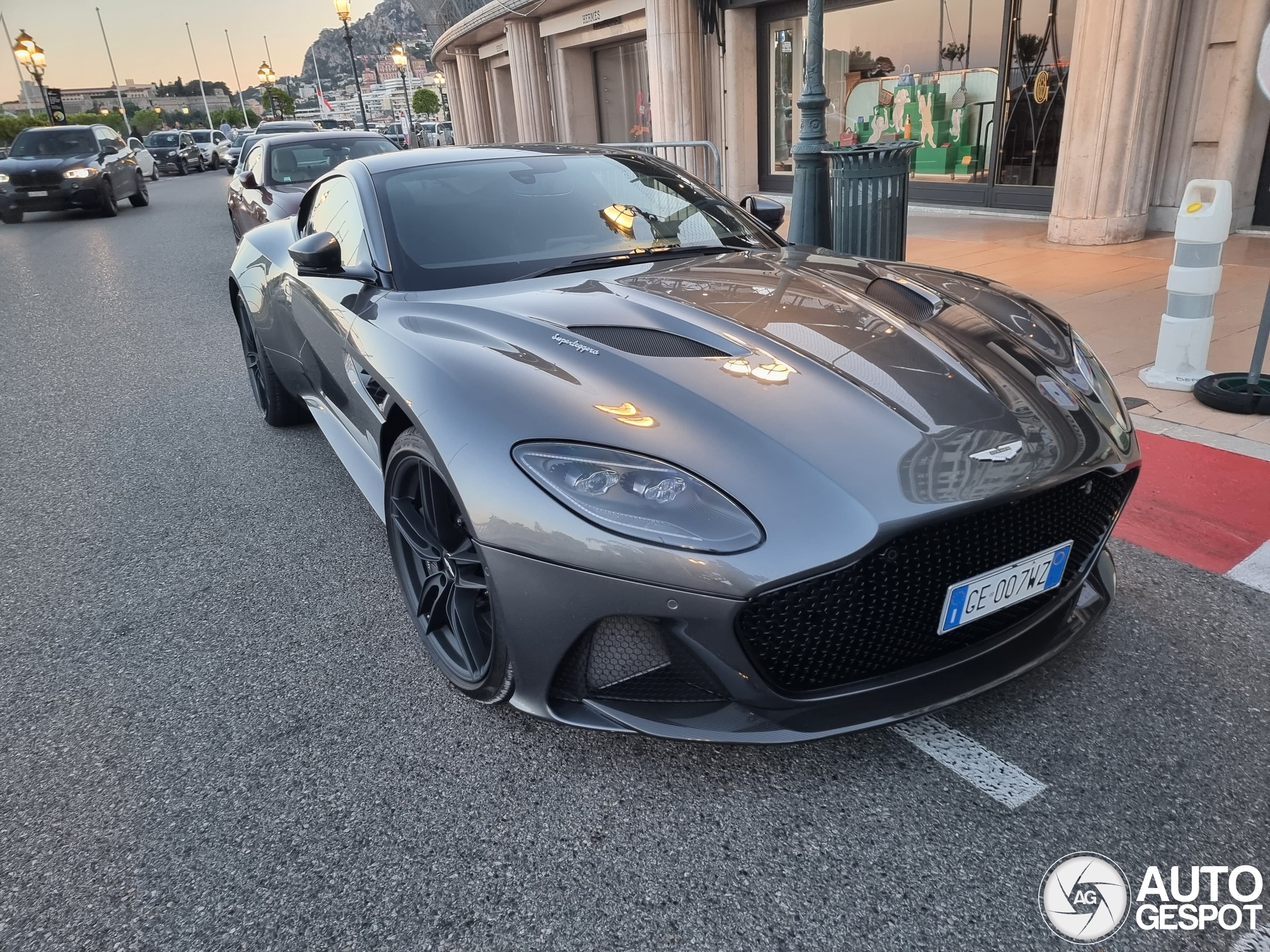 Aston Martin DBS Superleggera