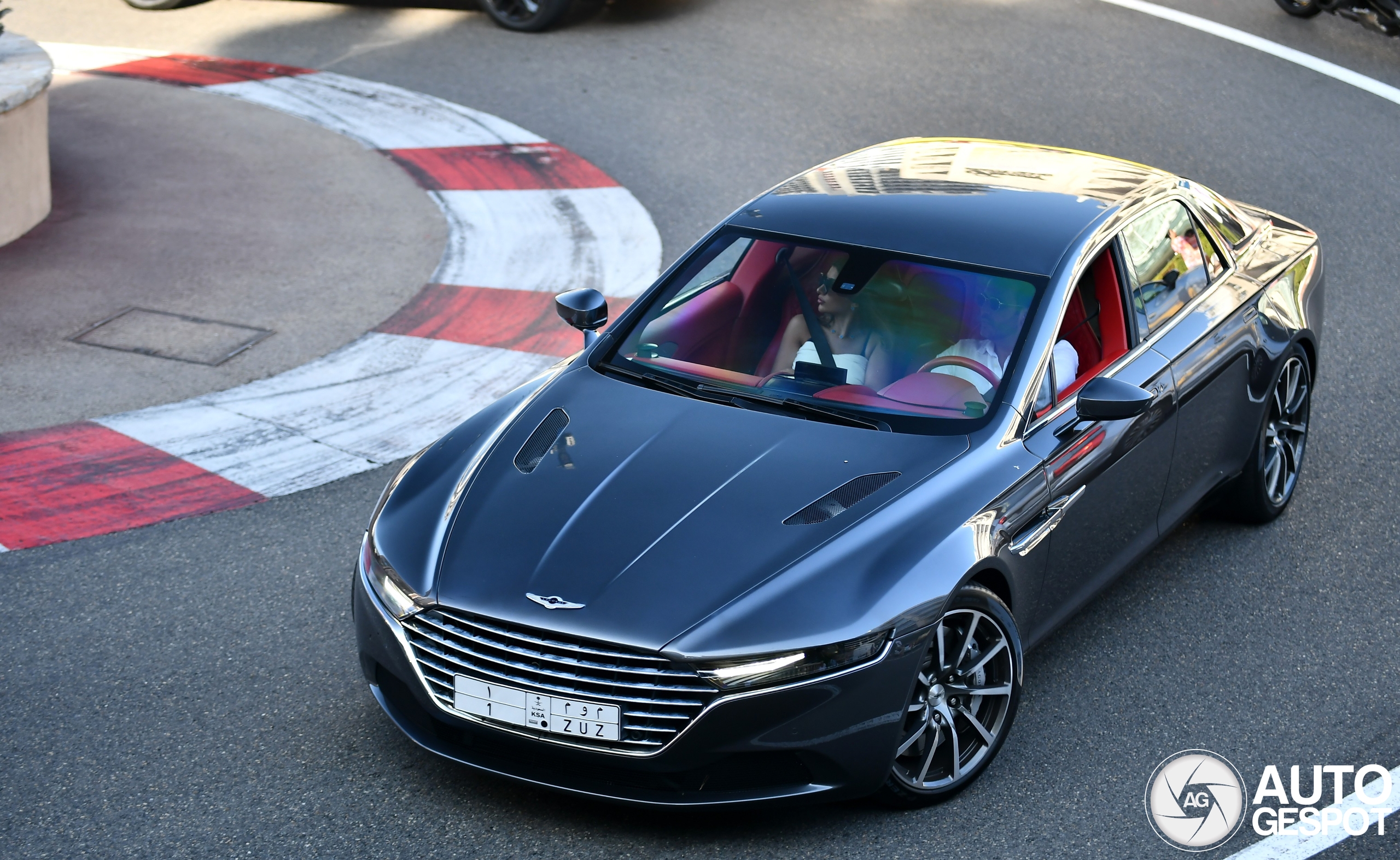 Aston Martin Lagonda Taraf