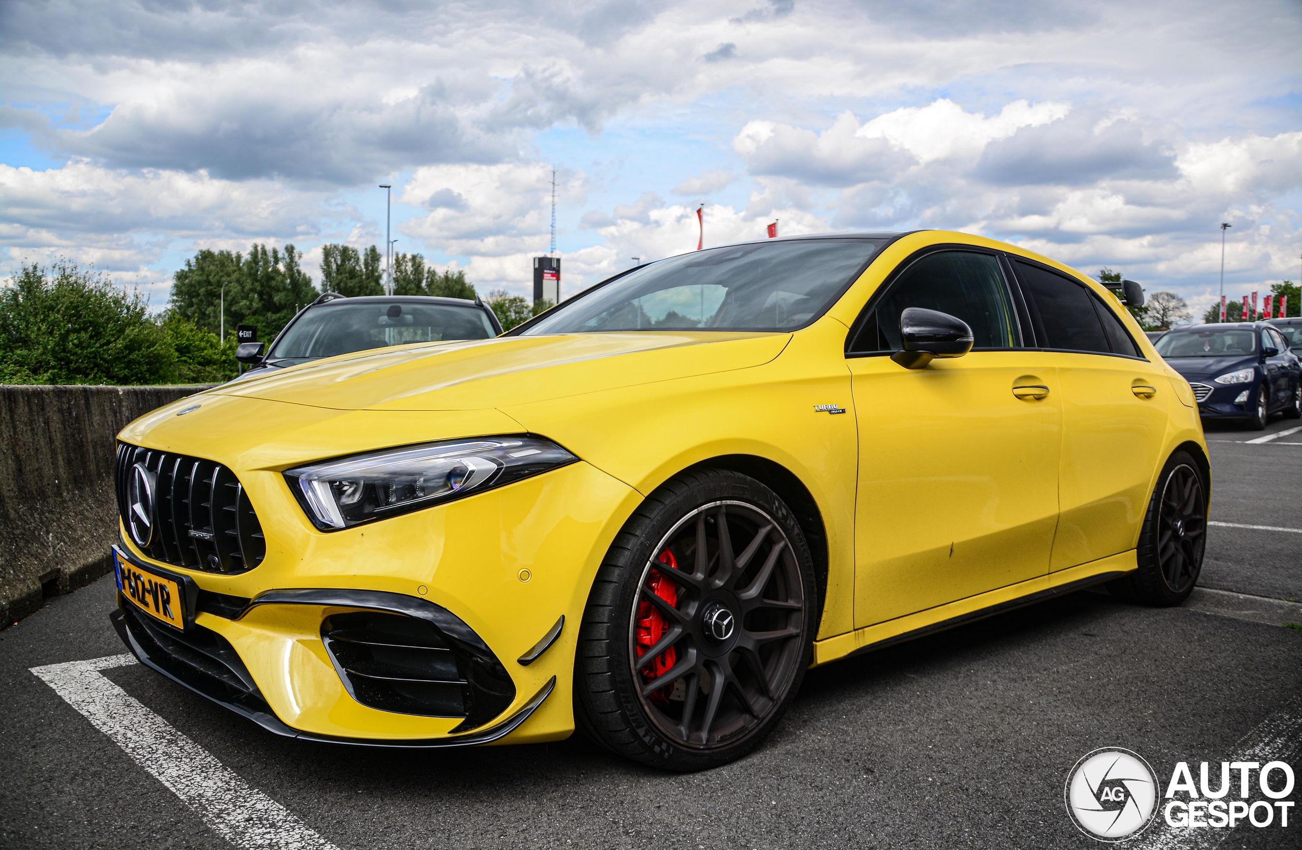 Mercedes-AMG A 45 S W177