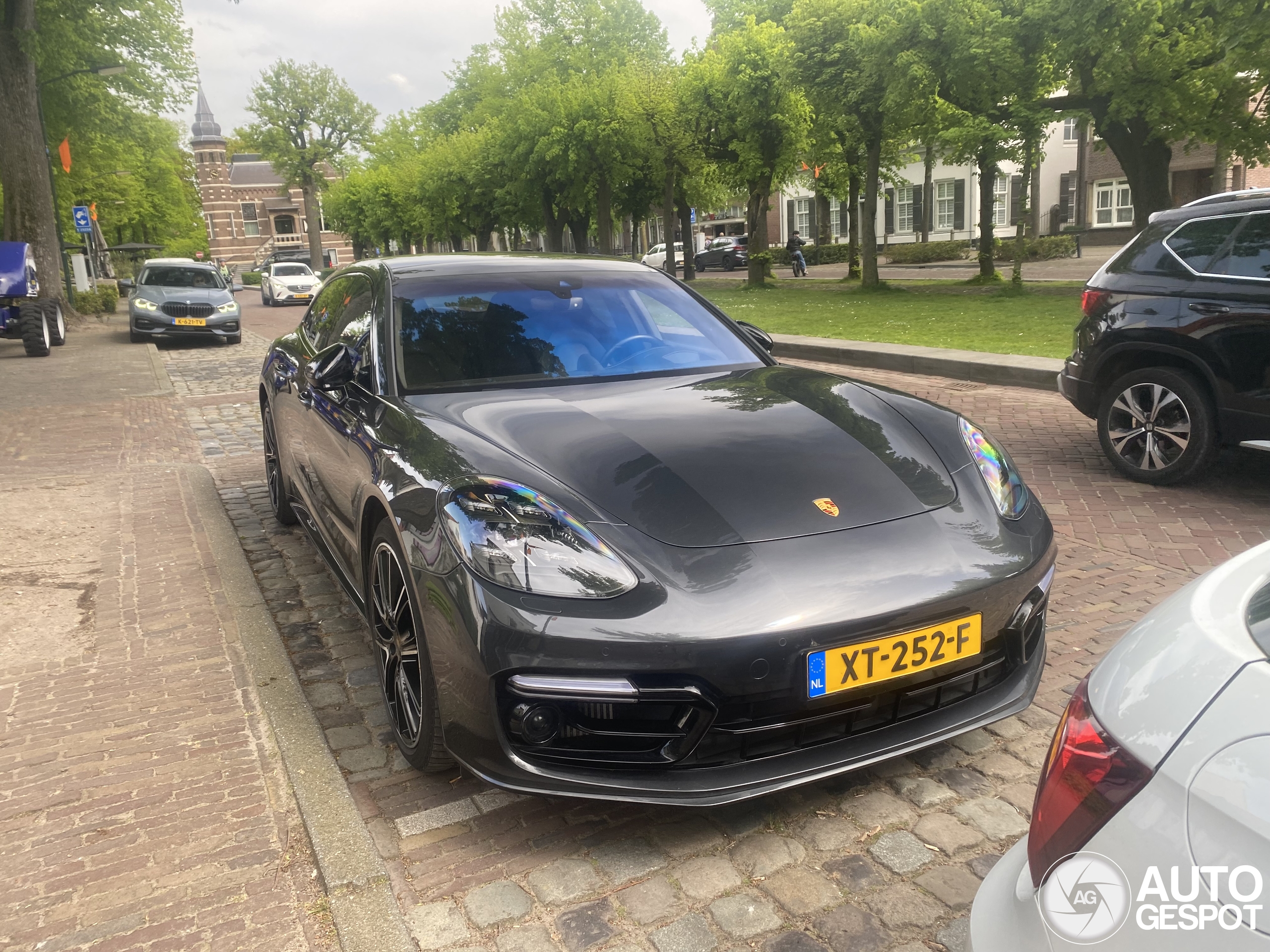 Porsche 971 Panamera Turbo S E-Hybrid Sport Turismo