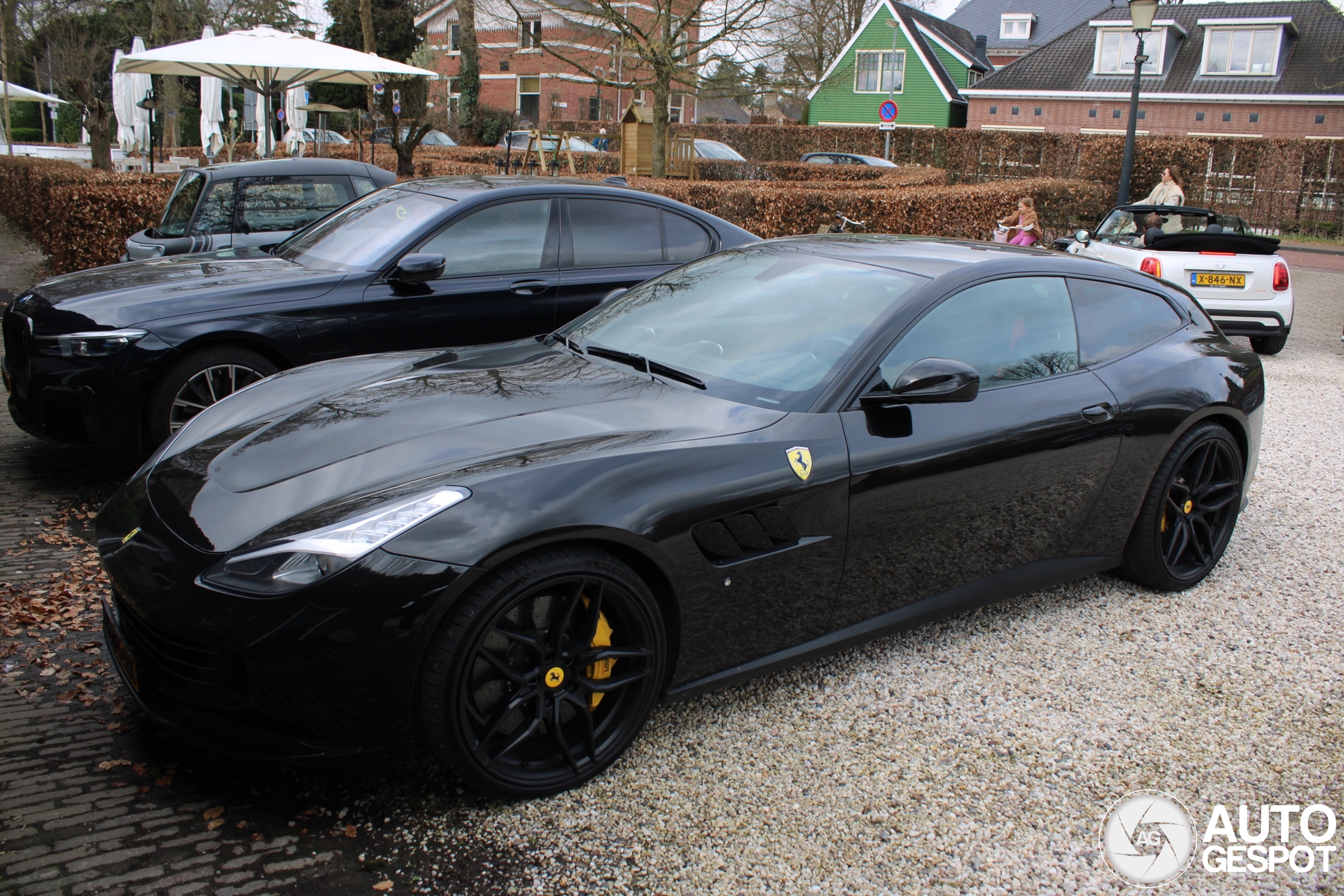 Ferrari GTC4Lusso T