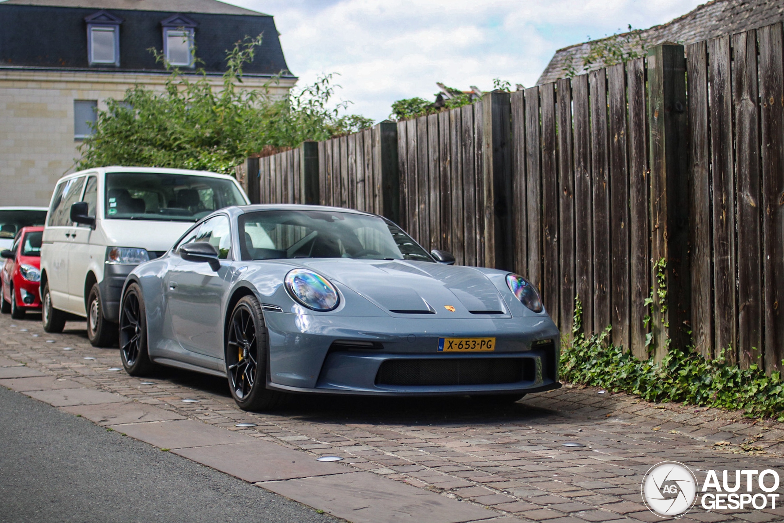 Porsche 992 GT3 Touring