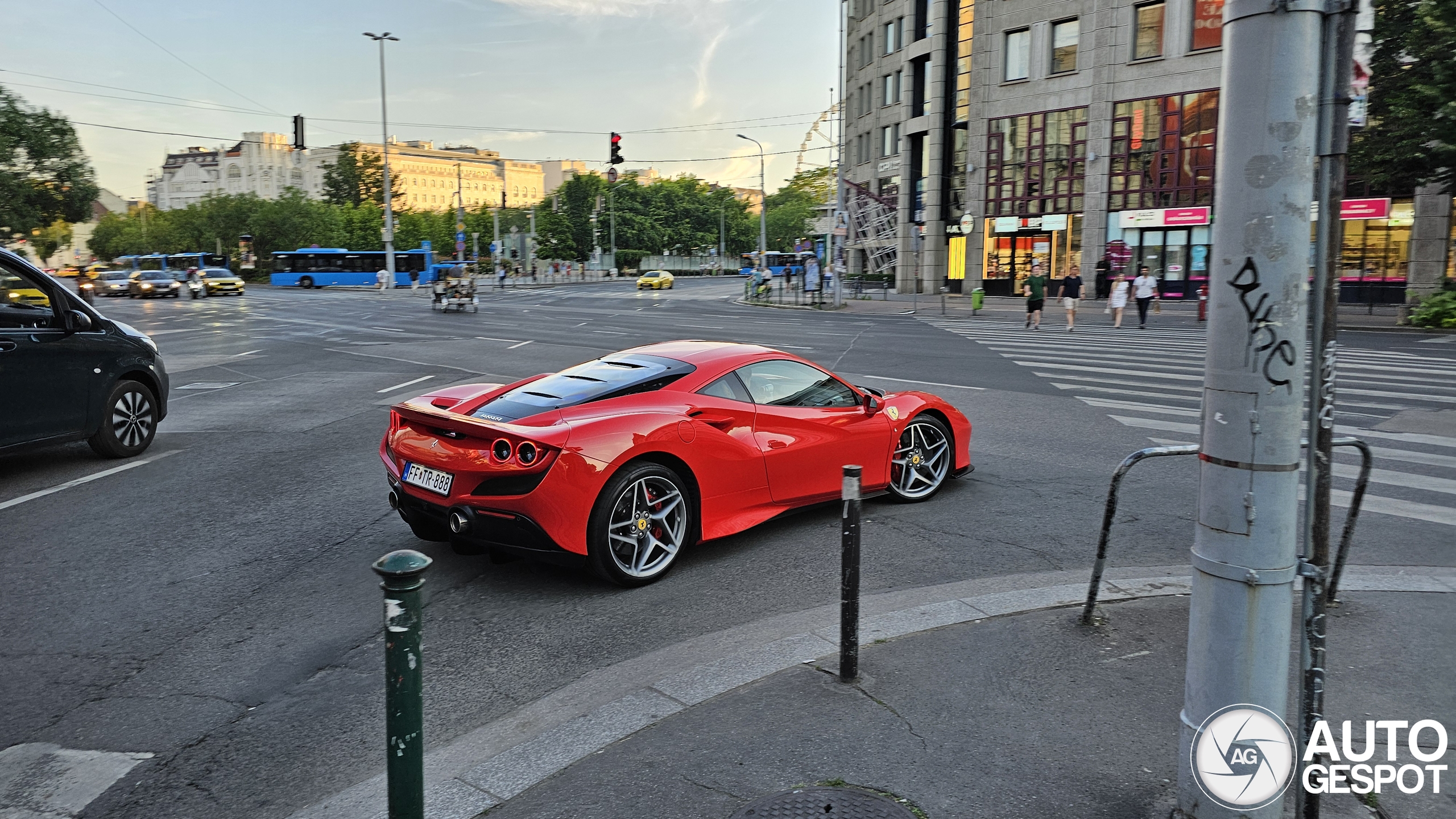 Ferrari F8 Tributo