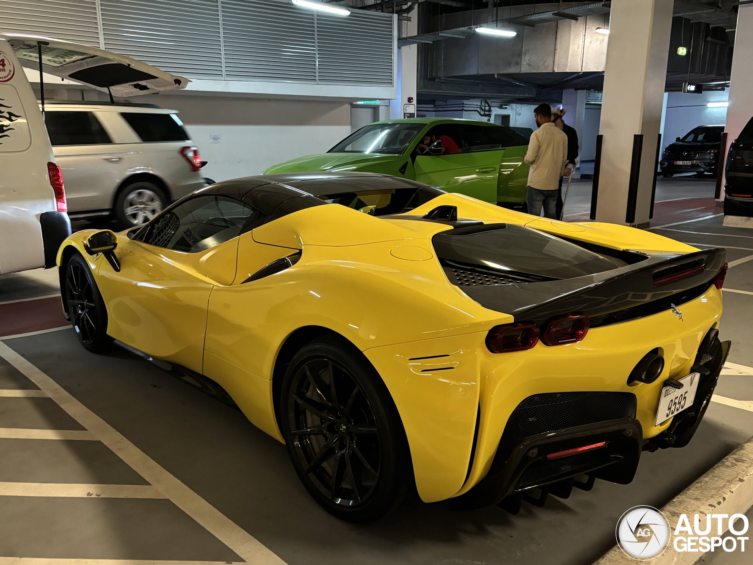 Ferrari SF90 Spider Assetto Fiorano