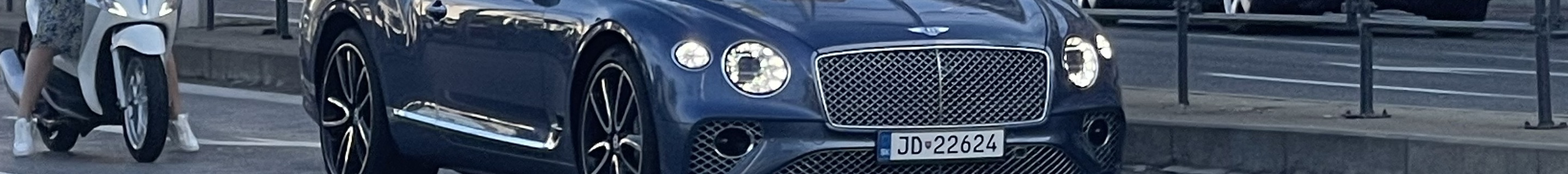 Bentley Continental GTC V8 2020